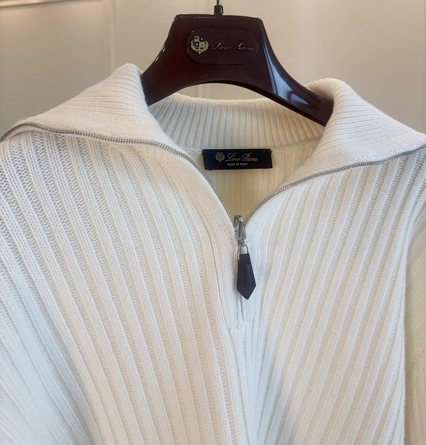 Women's Jumpers And Sweaters LORO PIANA 19551931