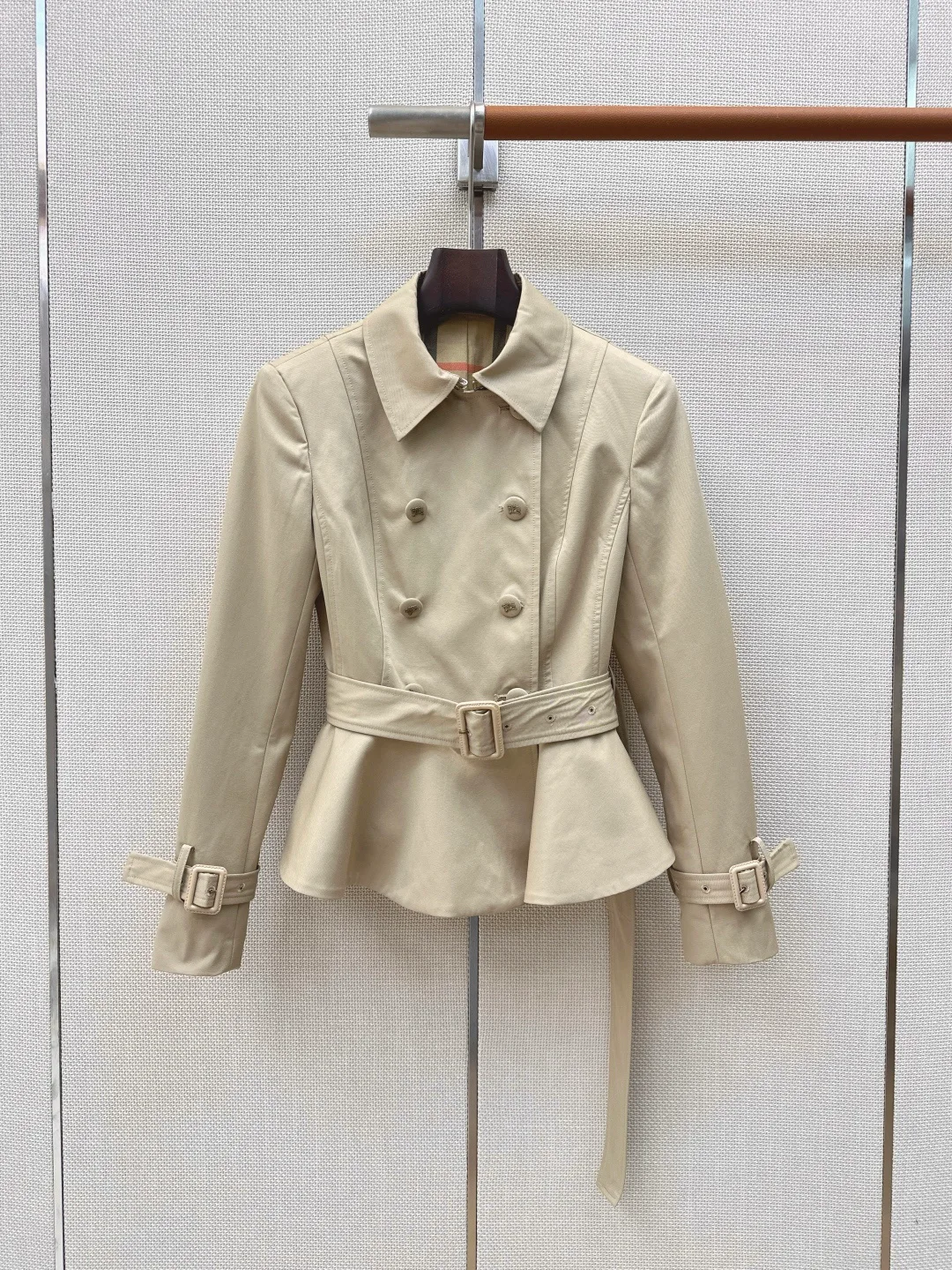 Women's Trench Coats BURBERRY 18032366