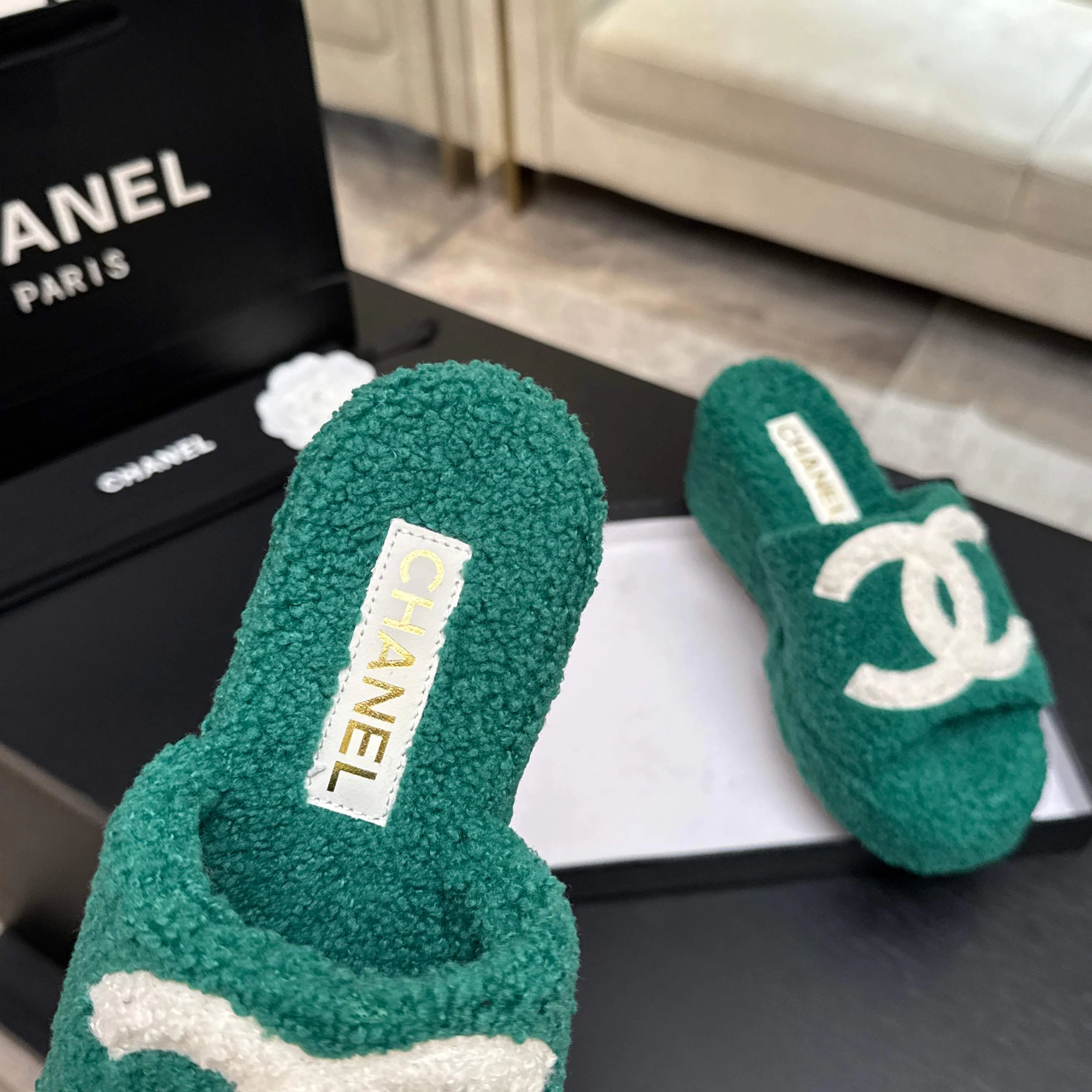 Women's Slippers CHANEL 18501001