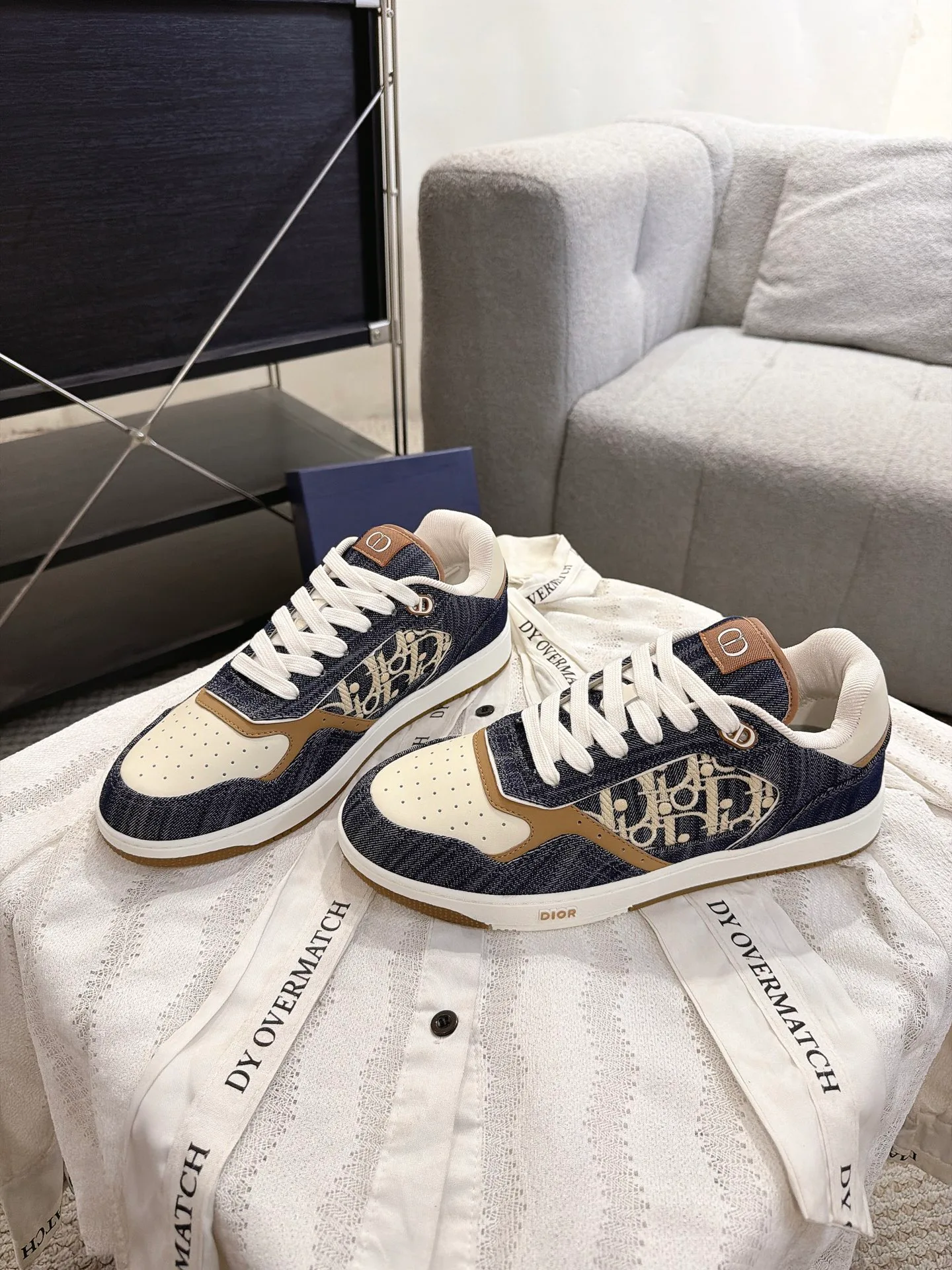 Women's Sneakers CHRISTIAN DIOR 18233124