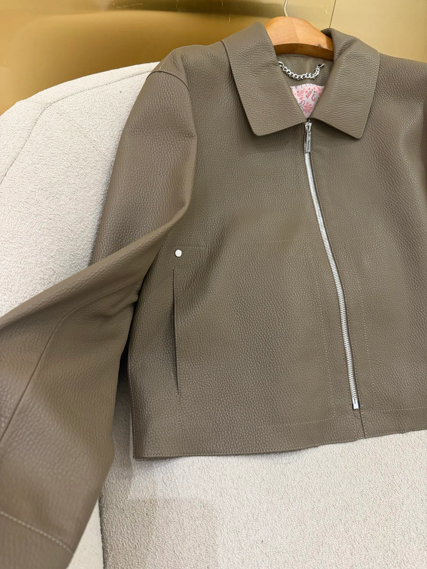 Women's Leather Jackets And Sheepskin Coats HERMES 17802395