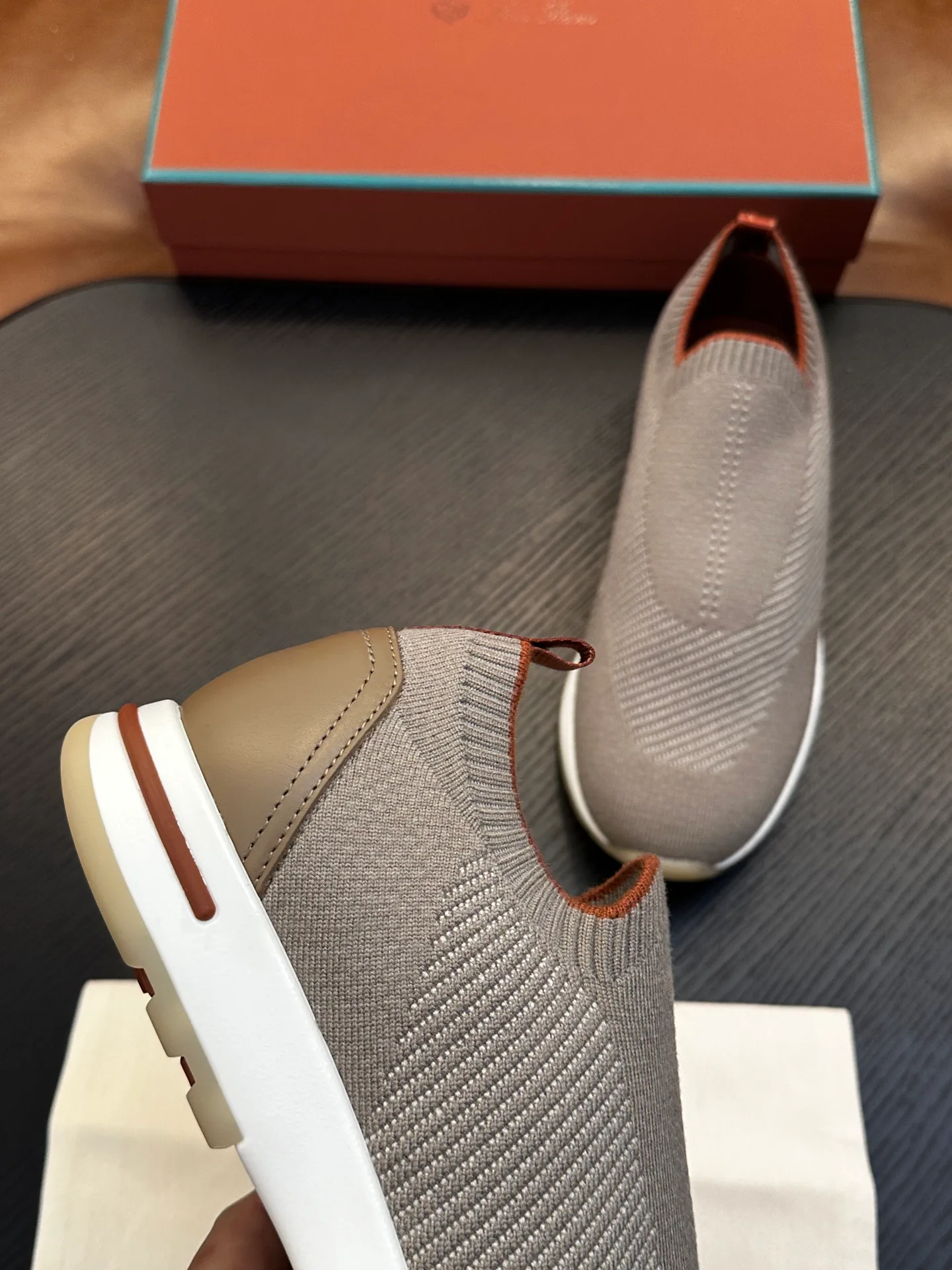 Men's Sneakers LORO PIANA 18266951