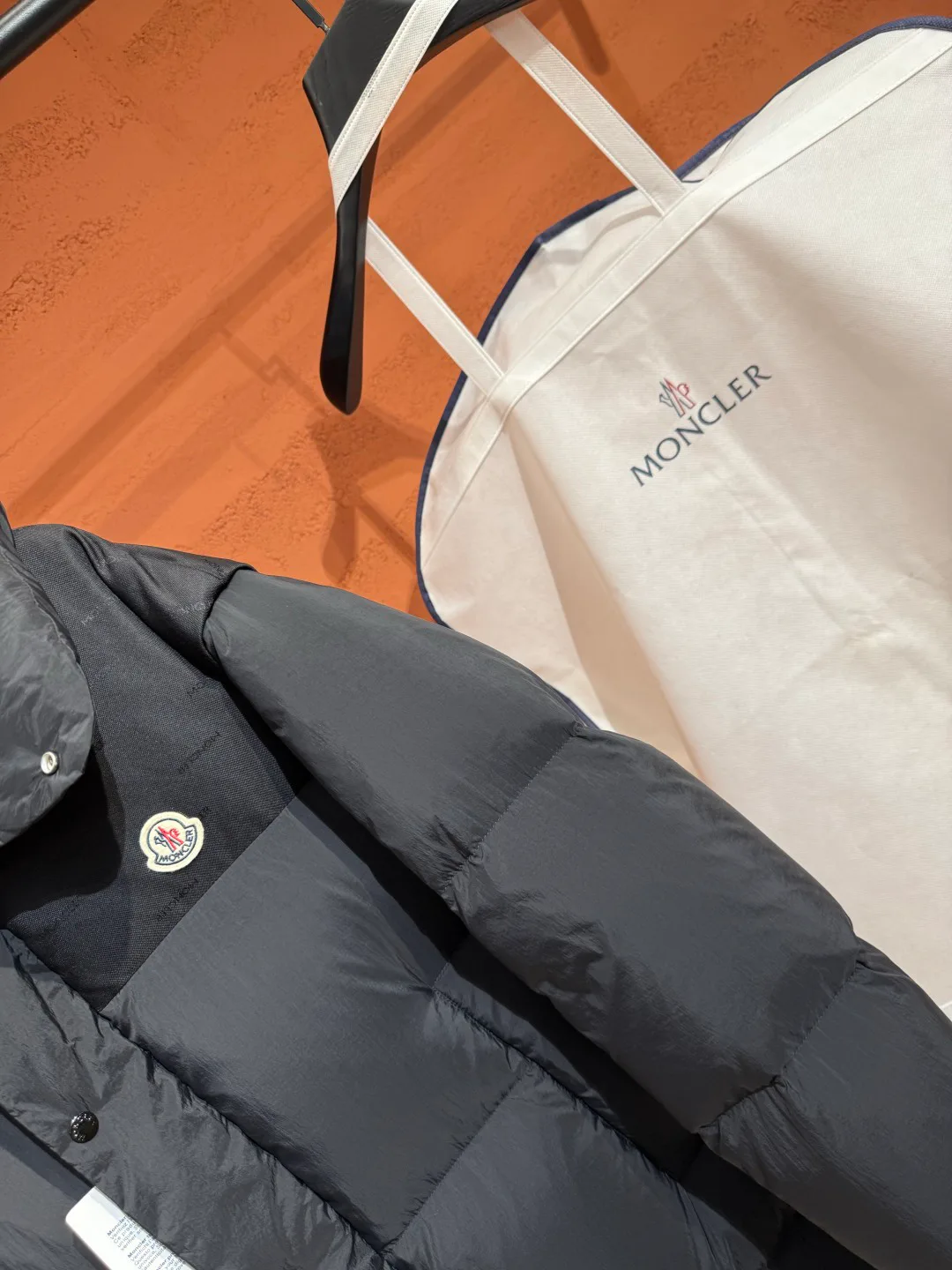 Men's Jackets And Down Jackets MONCLER 18487555