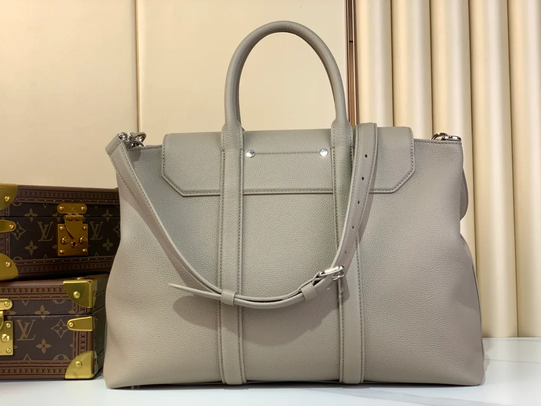 Women's Classic Handbags LOUIS VUITTON 17851328