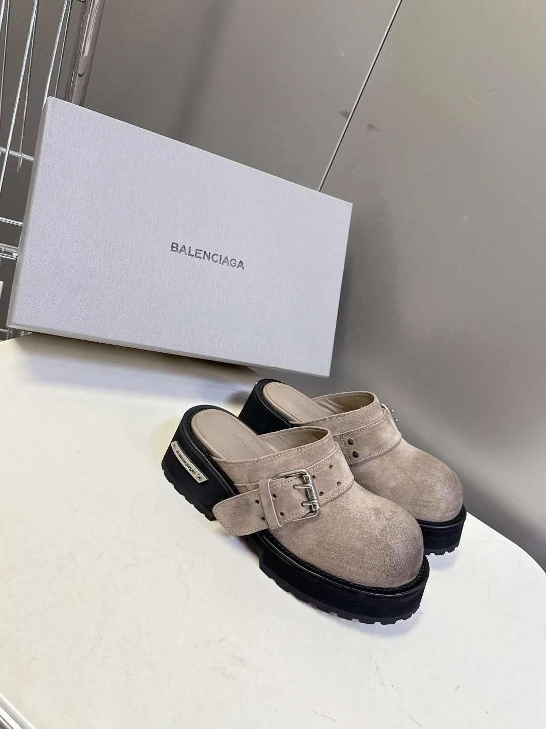 Women's Mules And Clogs BALENCIAGA 17344211