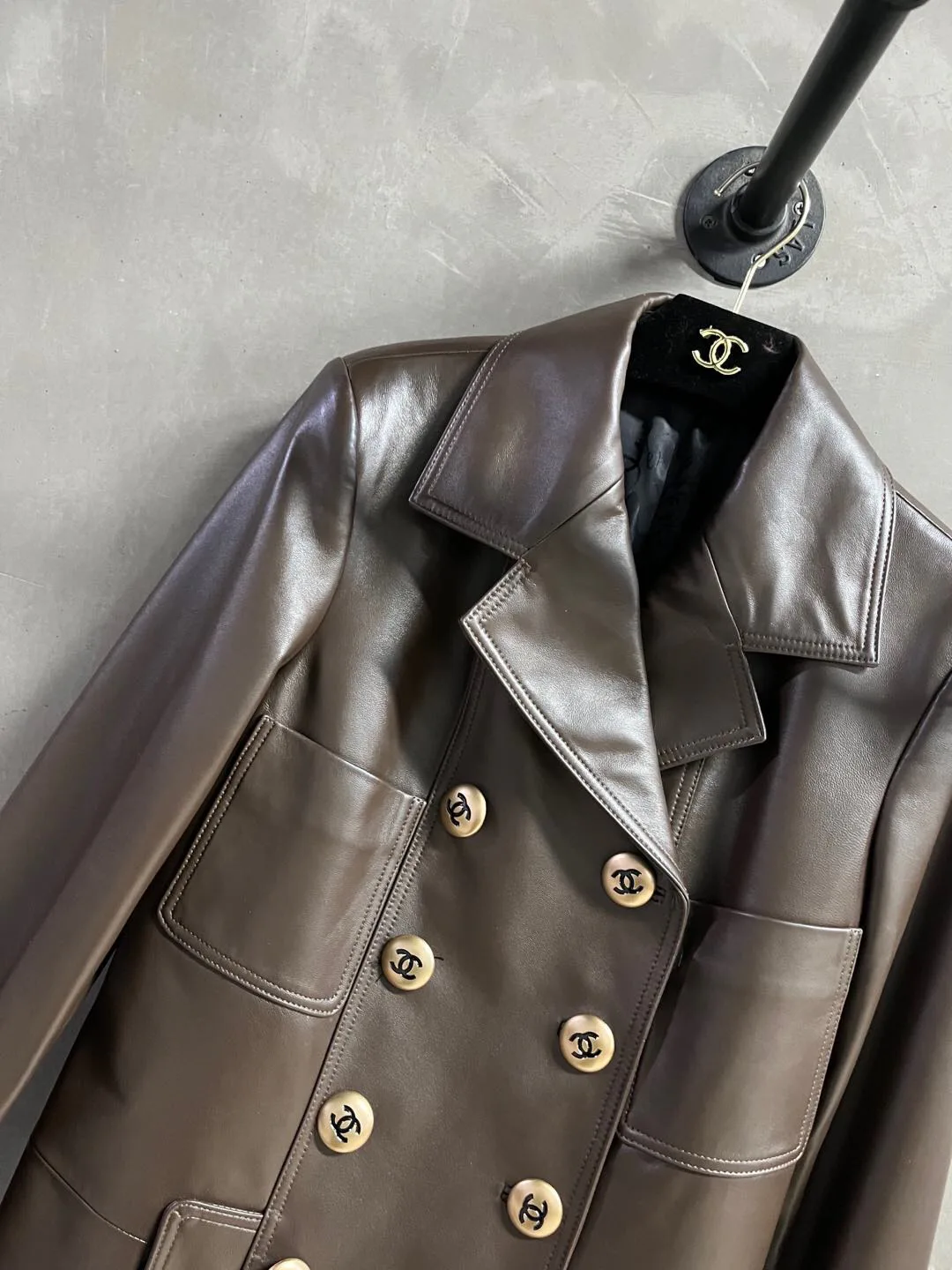 Women's Leather Jackets And Sheepskin Coats CHANEL 18172743