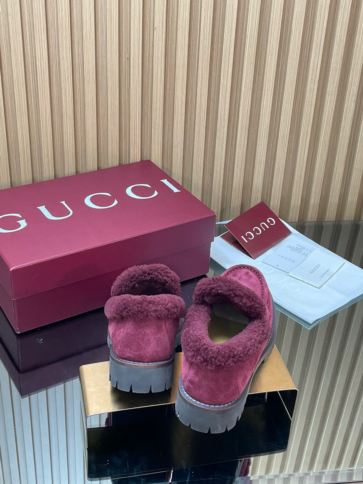 Women's Loafers And Moccasins GUCCI 18187067