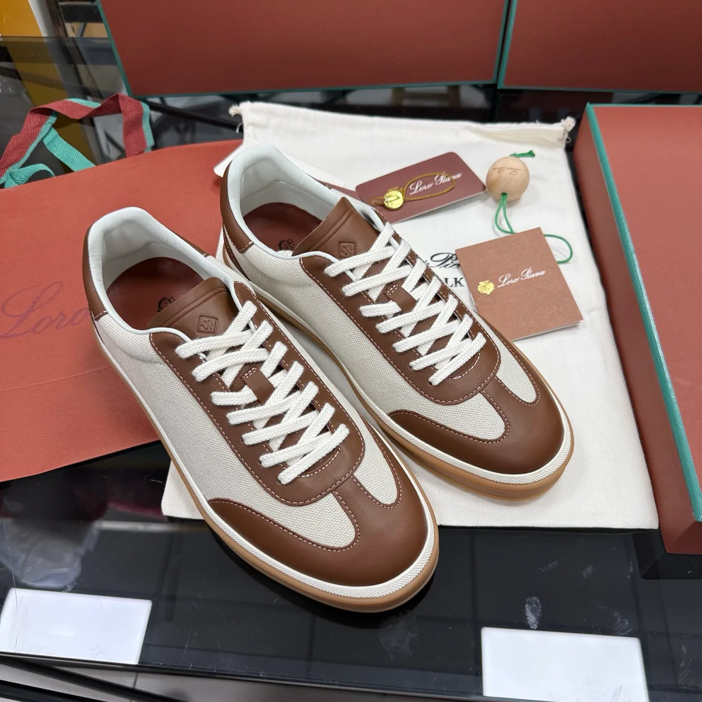 Women's Sneakers LORO PIANA 17955579