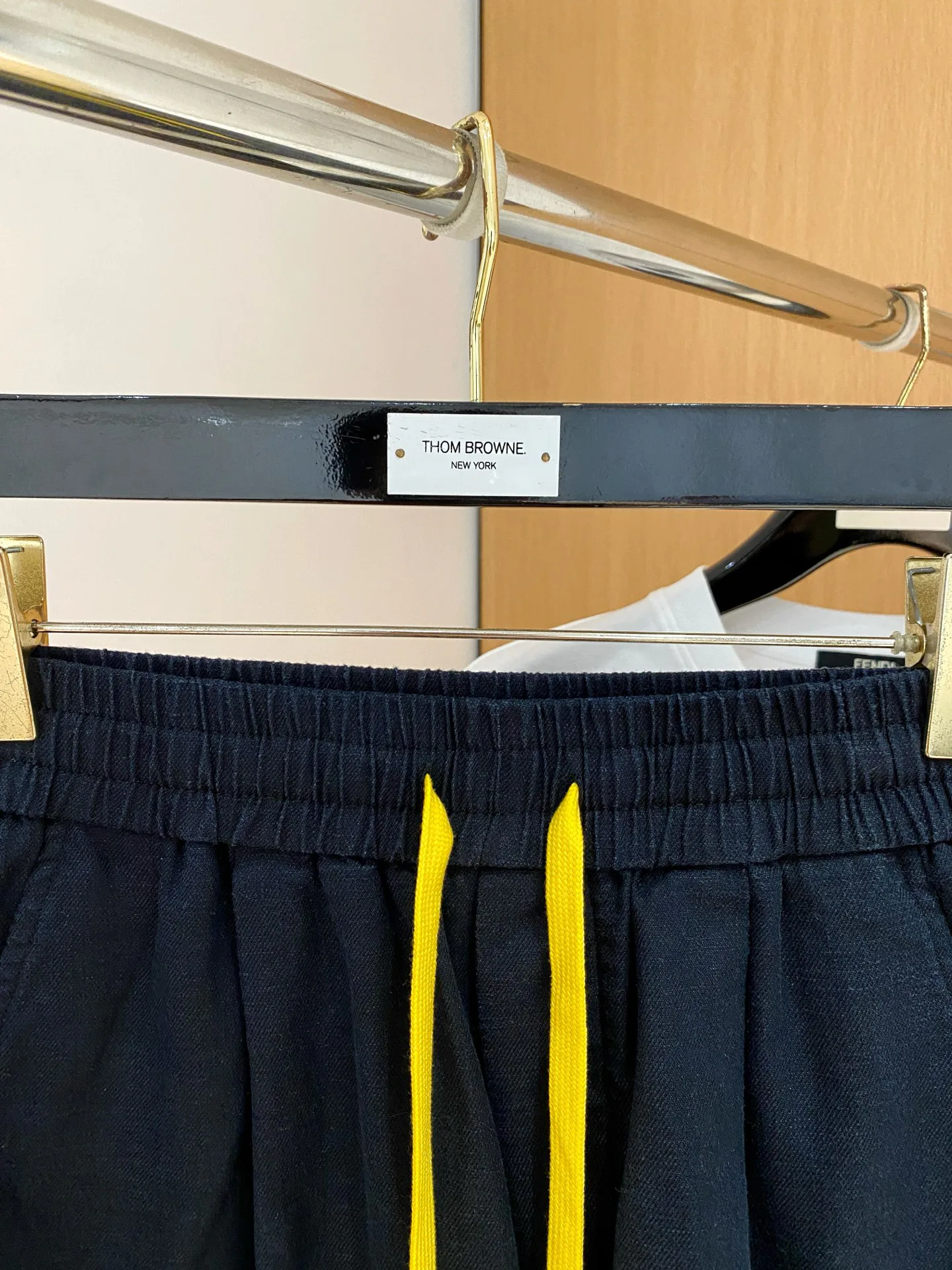 Men's Shorts FENDI 18246965