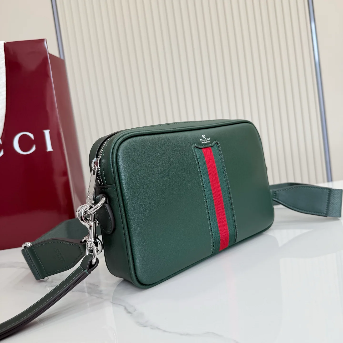 Women's Shoulder Bags GUCCI 17947858