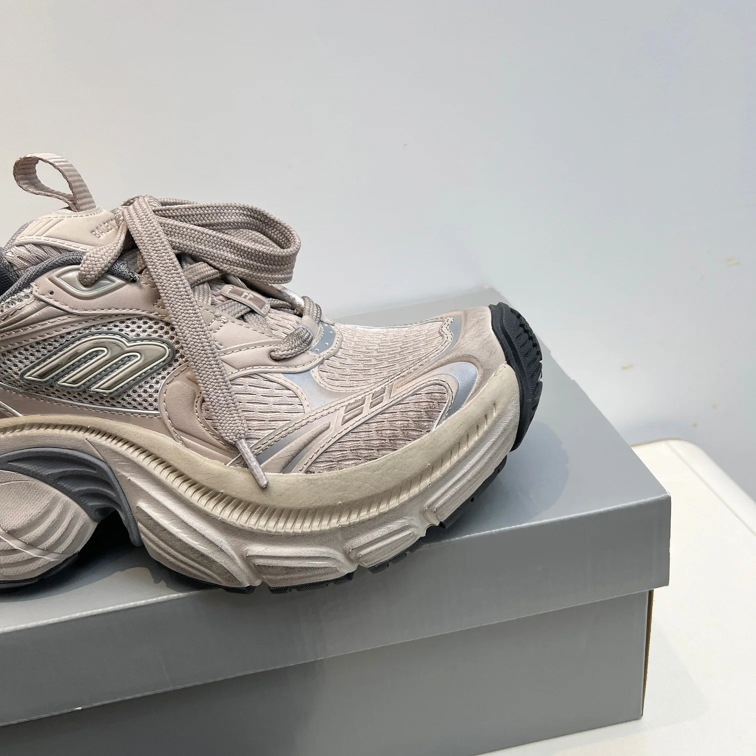 Women's Sneakers BALENCIAGA 17759460
