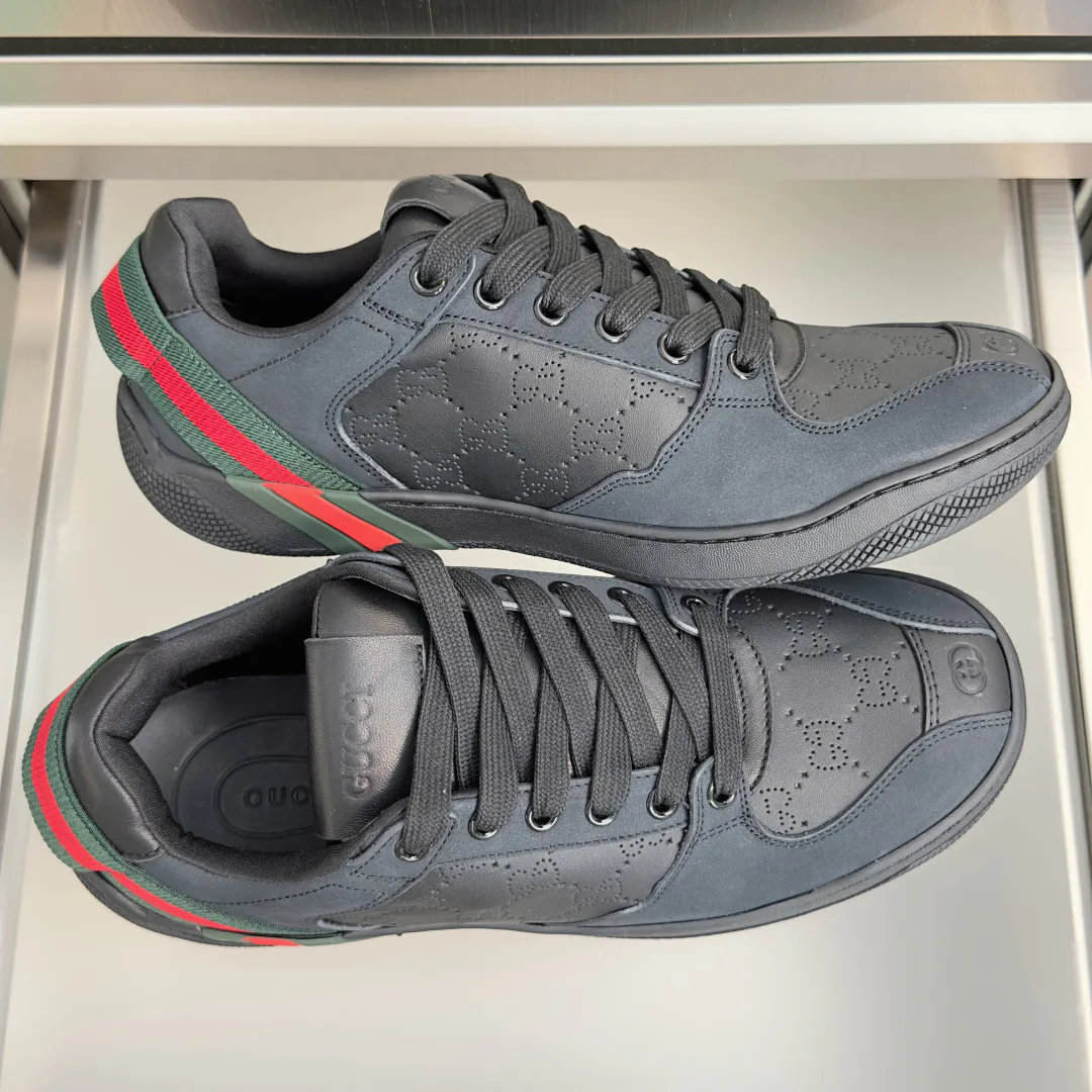 Women's Sneakers GUCCI 18158646