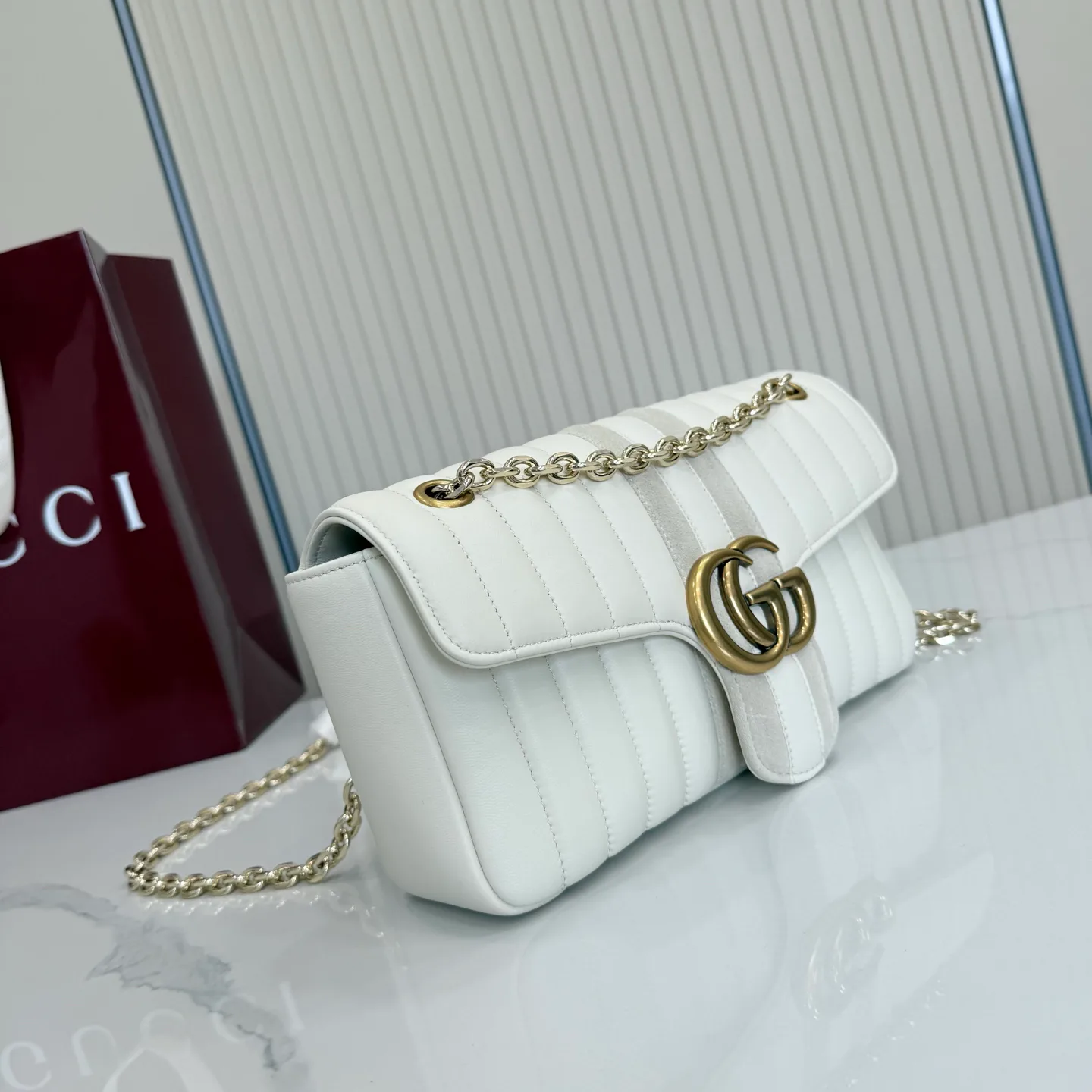 Women's Classic Handbags GUCCI 17947723