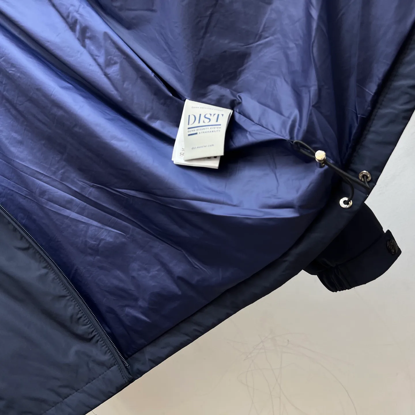 Women's Jackets And Down Jackets MONCLER 17340718