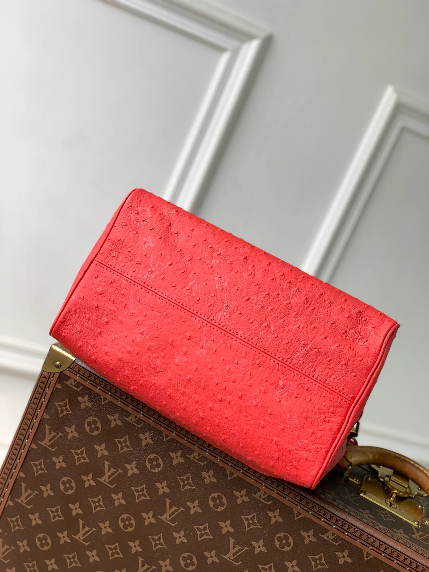 Women's Classic Handbags LOUIS VUITTON 18147439