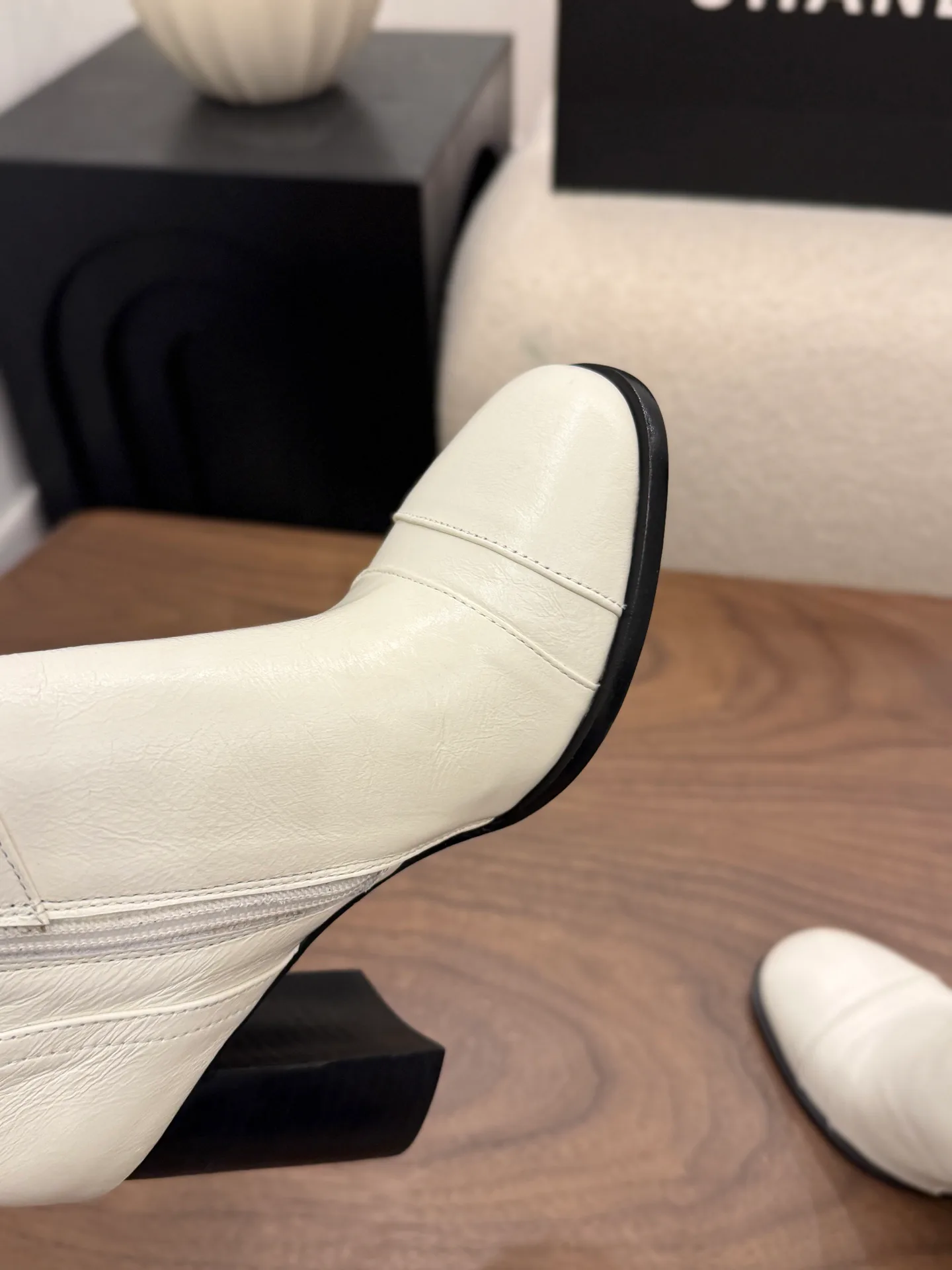 Women's Boots CHANEL 18223485