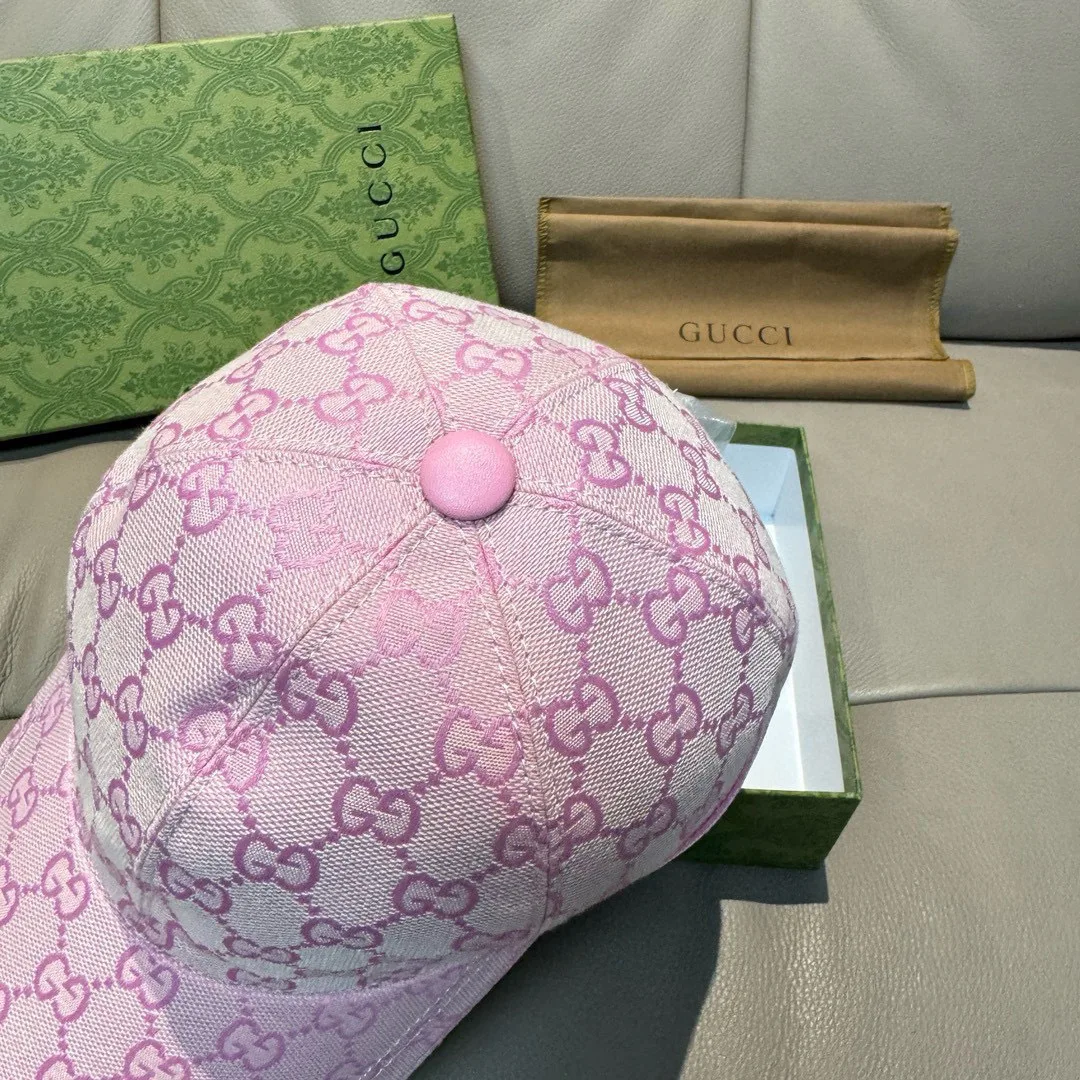 Hats GUCCI 18105291