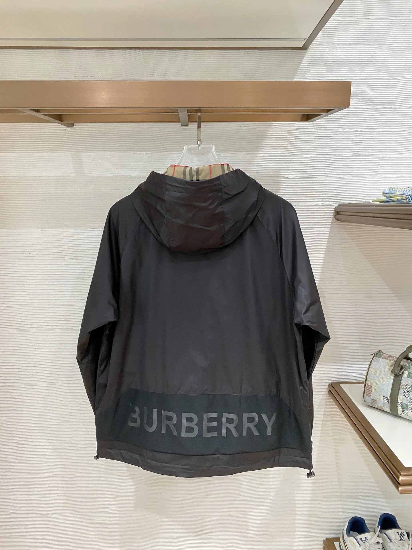 Men's Jackets And Down Jackets BURBERRY 17993104