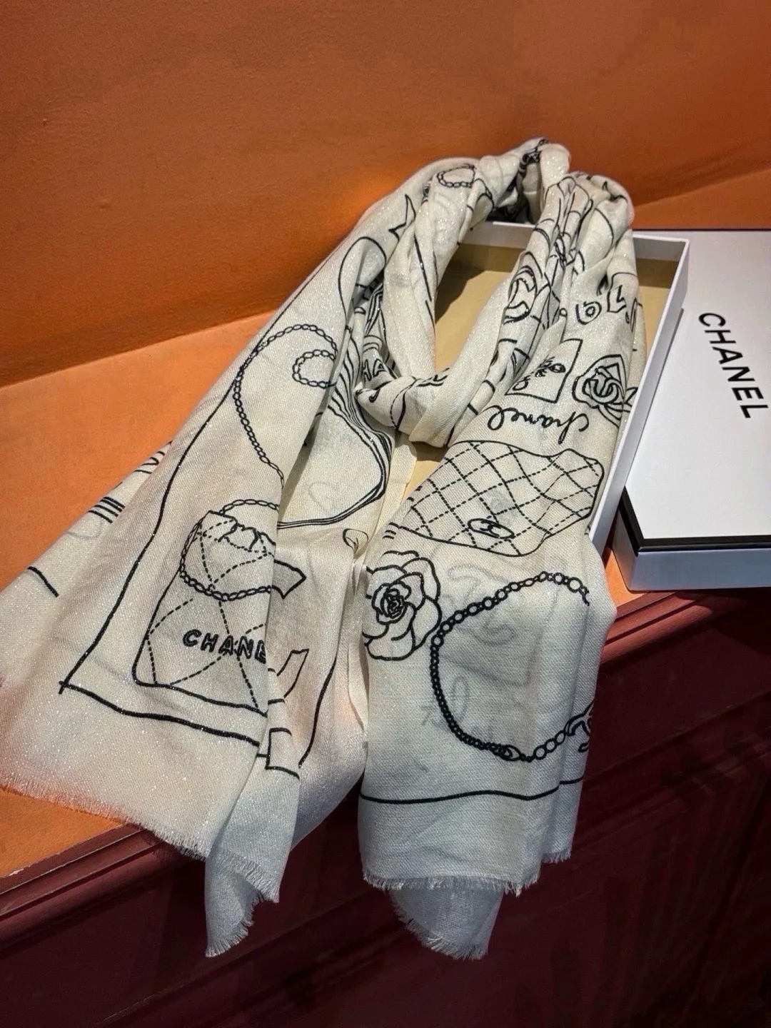 Scarves CHANEL 18322169