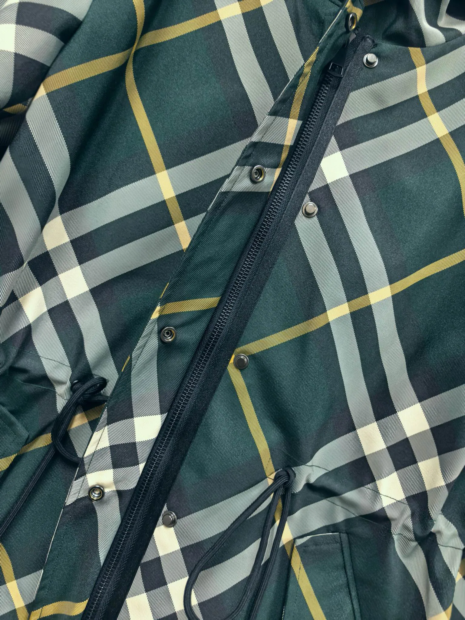 Women's Jackets And Down Jackets BURBERRY 18277302