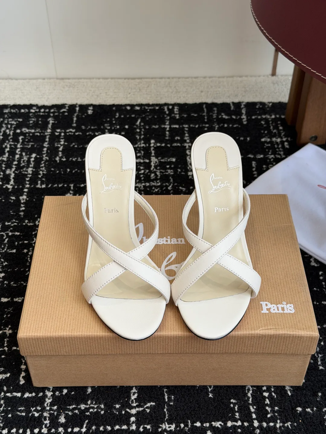 Women's Open-Toe Sandals CHRISTIAN LOUBOUTIN 17936546