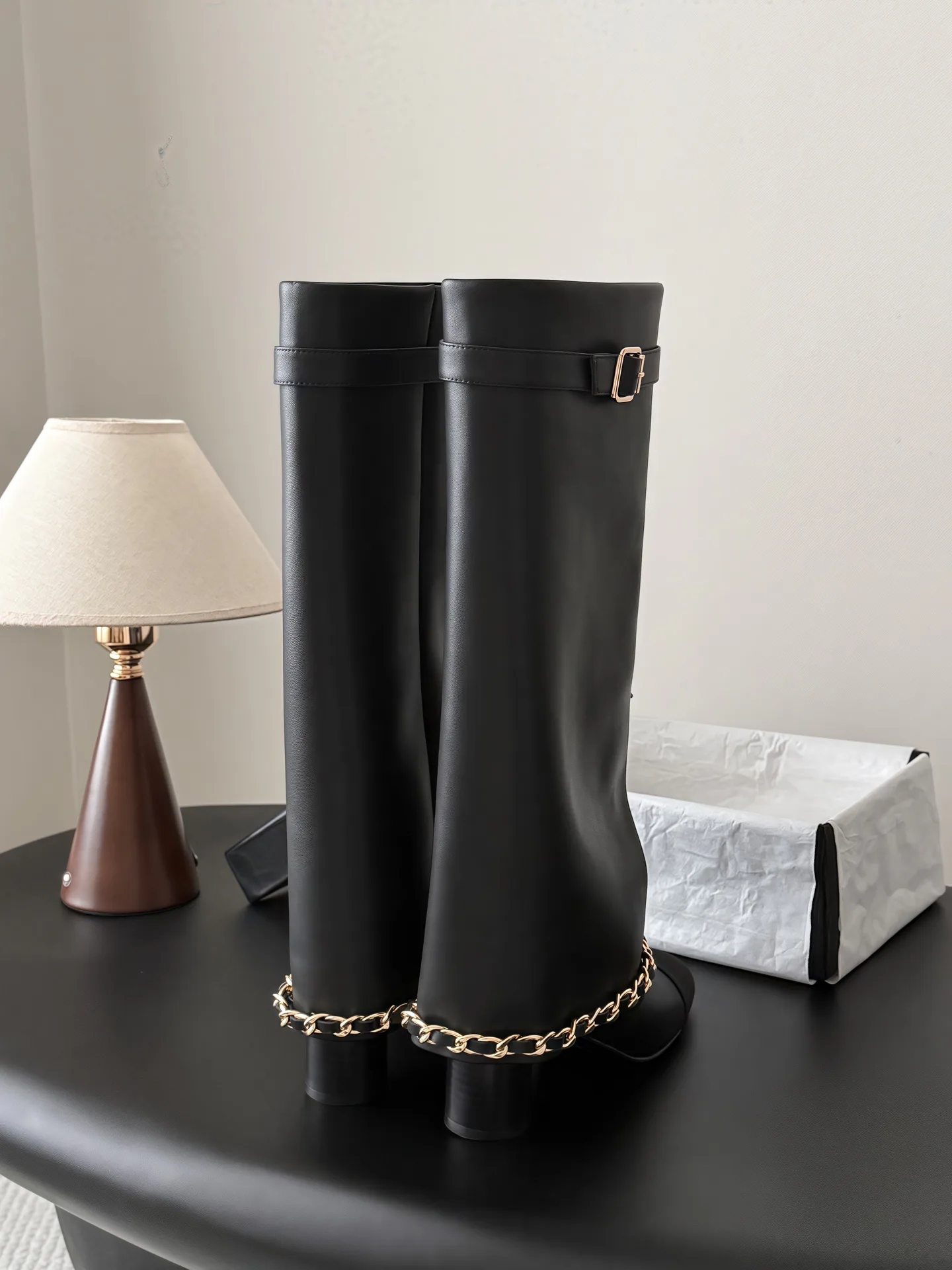 Women's Boots CHANEL 18154330