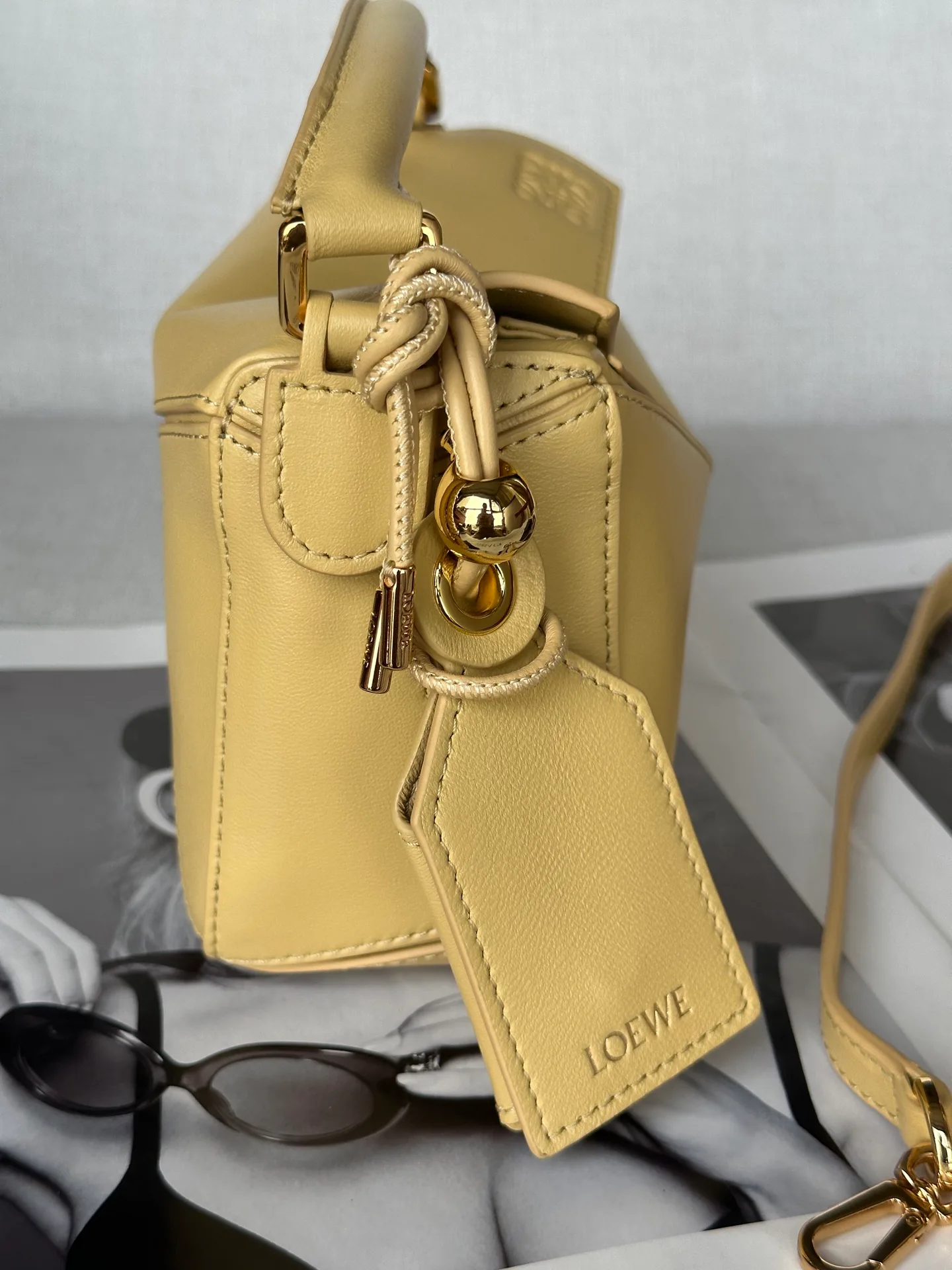 Women's Classic Handbags LOEWE 16839130