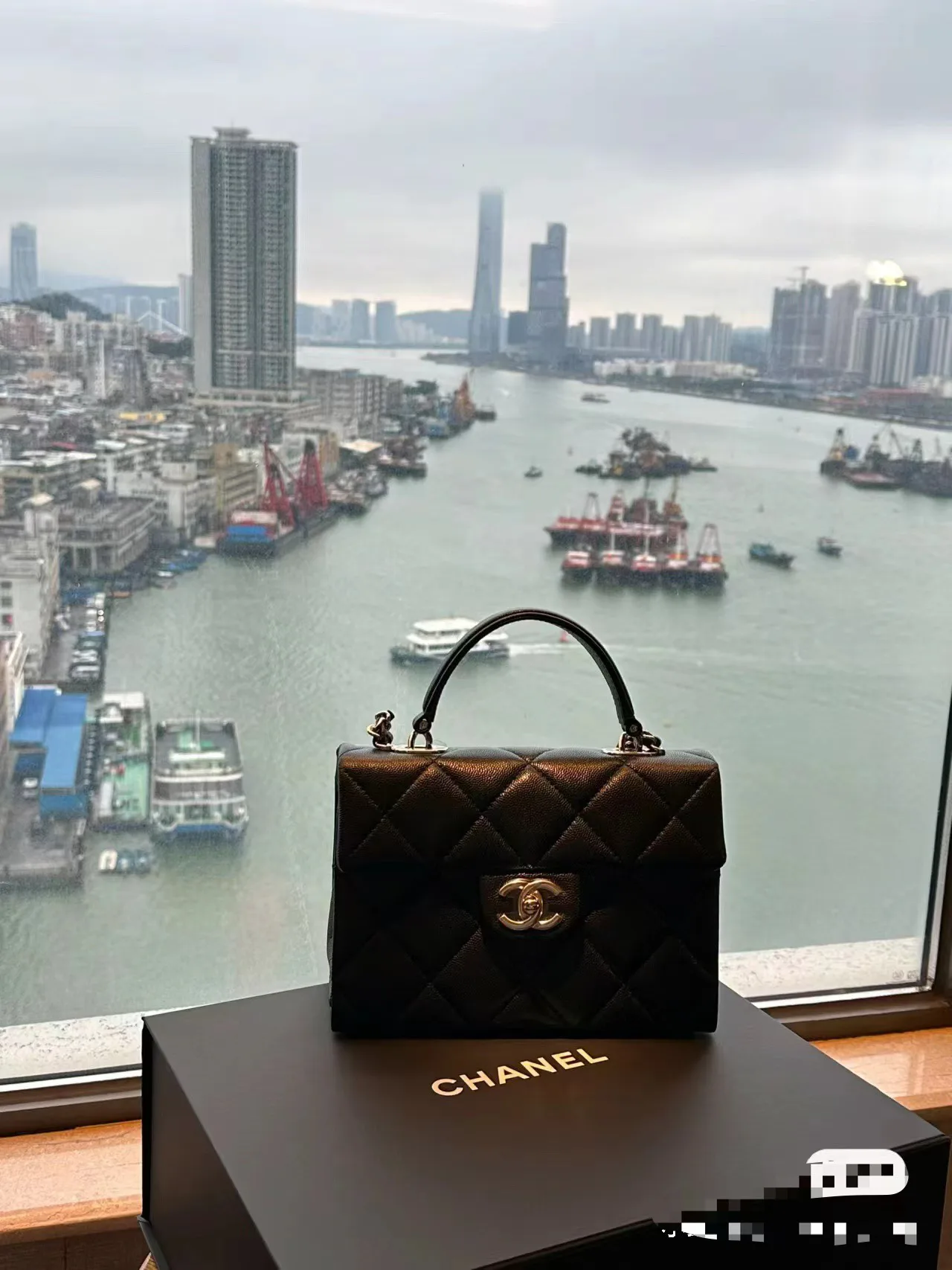 Women's Classic Handbags CHANEL 18065957