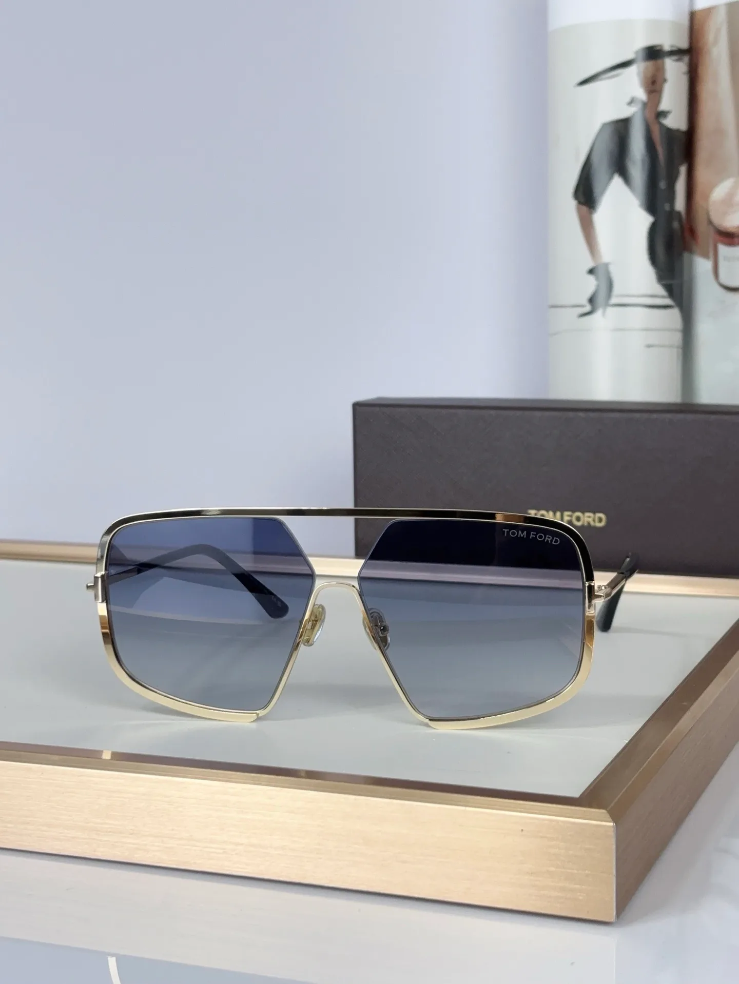 Glasses TOM FORD 17649636