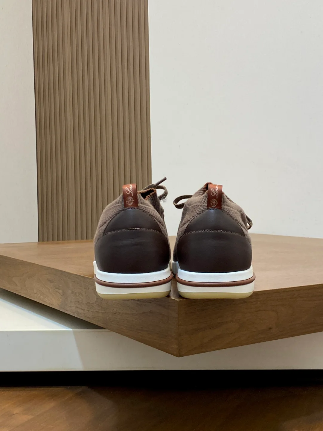 Кроссовки Мужские Loro Piana 18586461