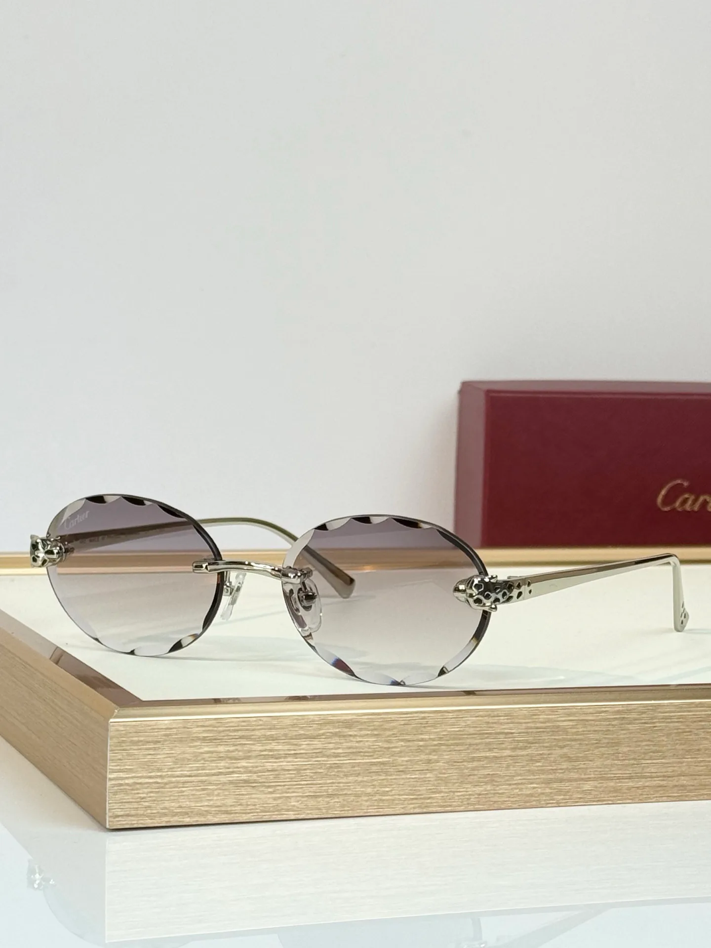 Glasses CARTIER 18060063