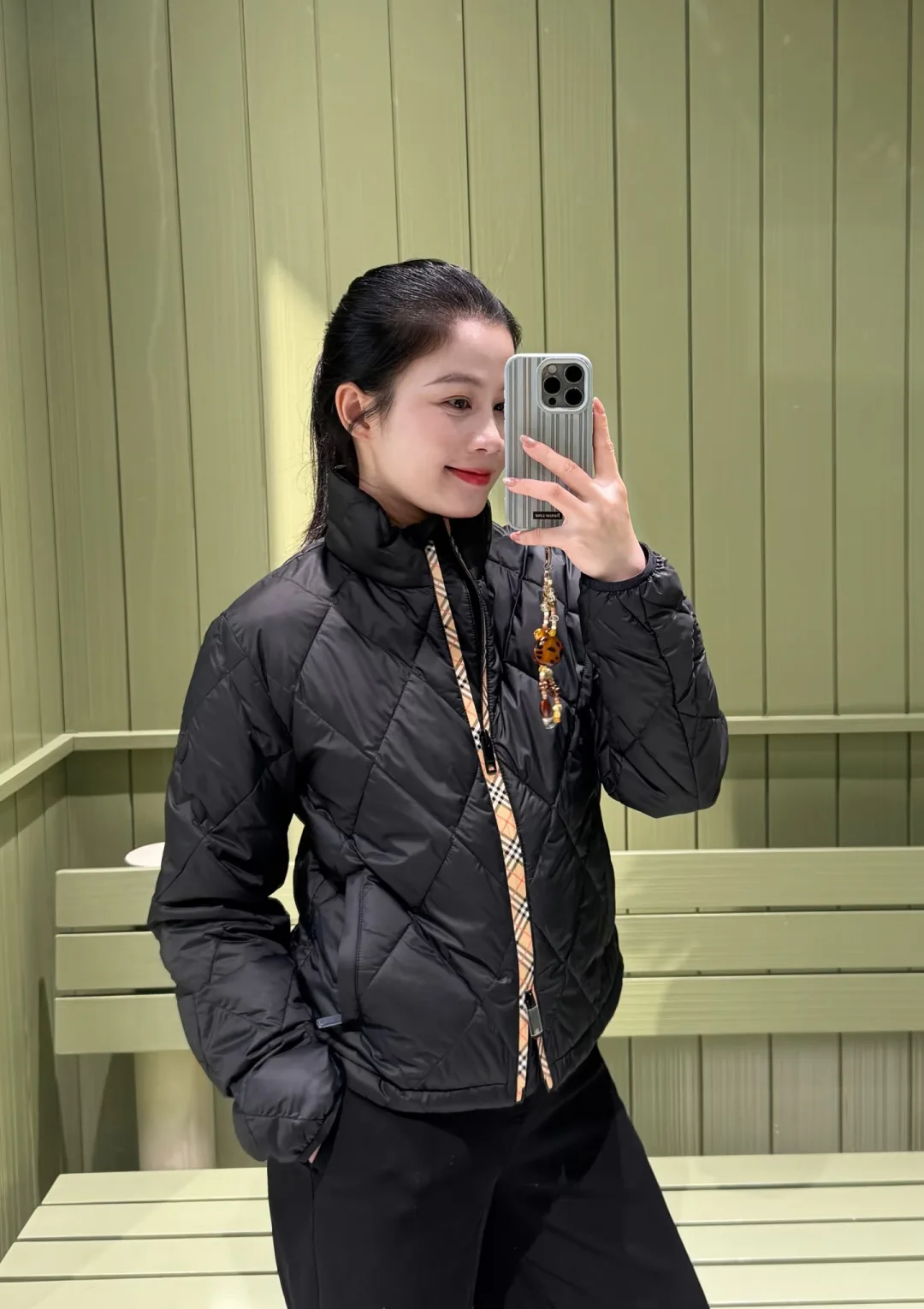 Women's Jackets And Down Jackets BURBERRY 18380333