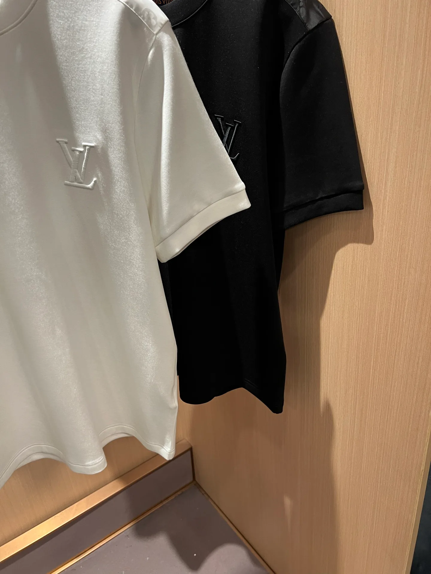 Men's T-Shirts LOUIS VUITTON 18519536