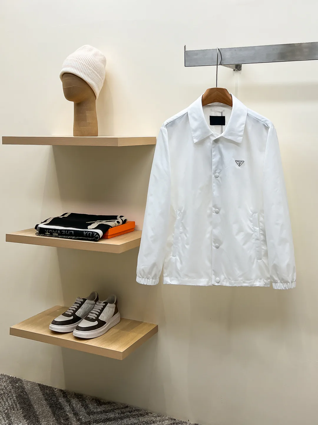 Men's Jackets And Down Jackets PRADA 18499117