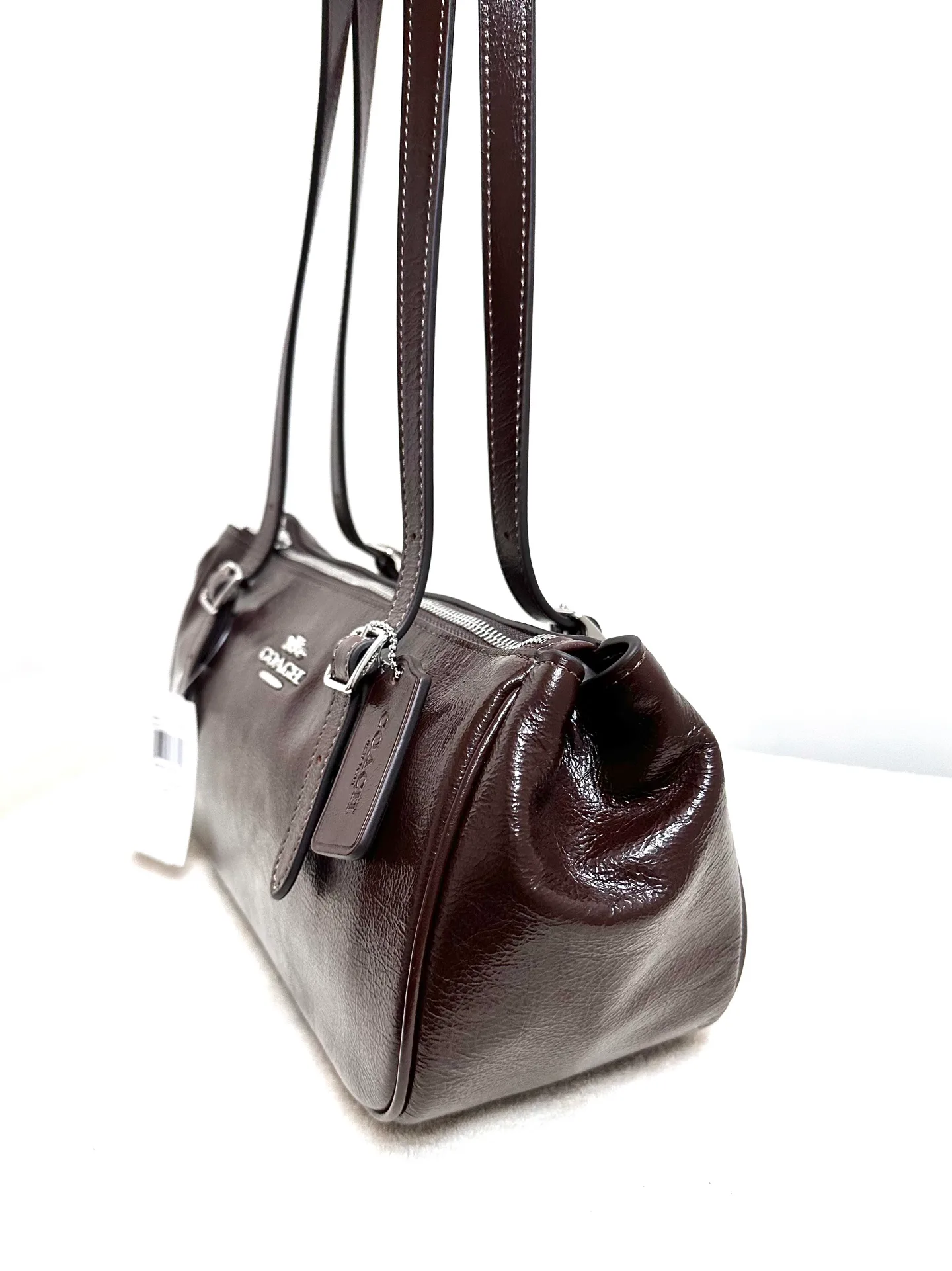 Women's Classic Handbags COACH 17960964