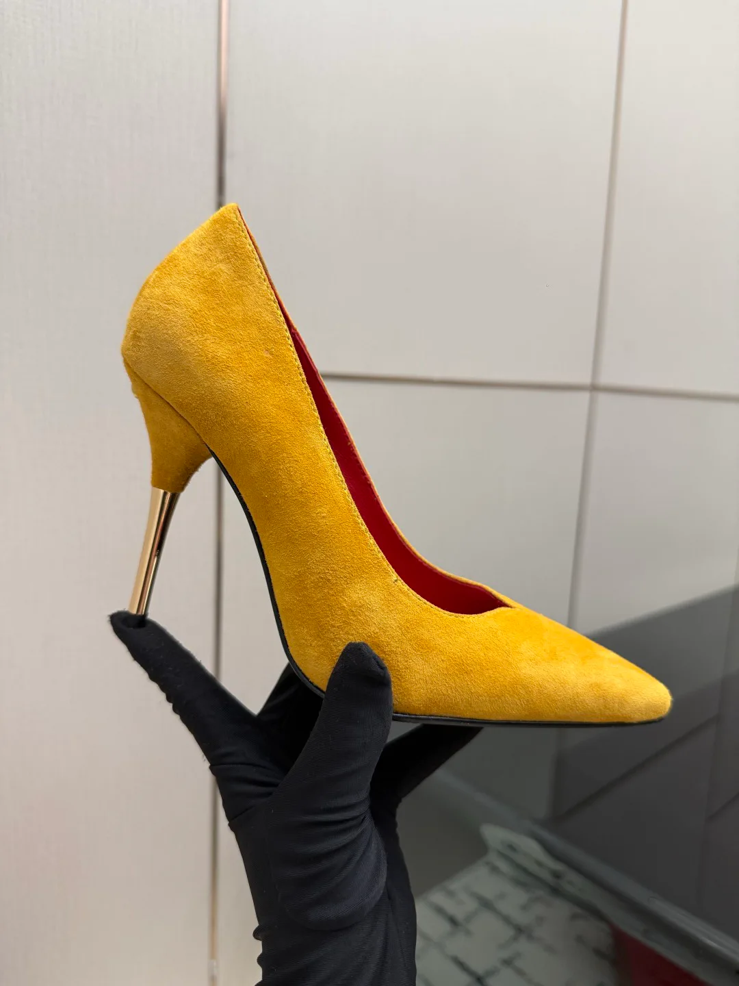 Women's Heels VALENTINO 18049011