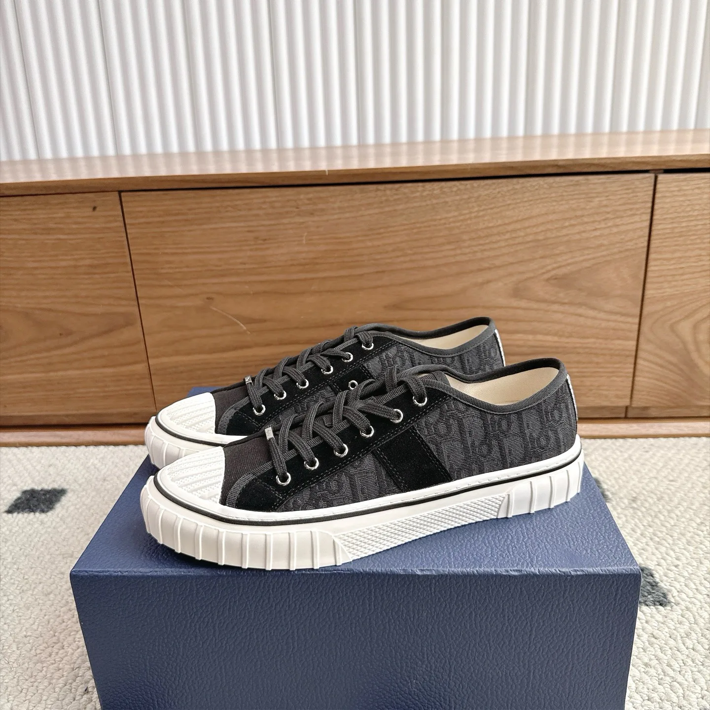 Women's Sneakers CHRISTIAN DIOR 18025794