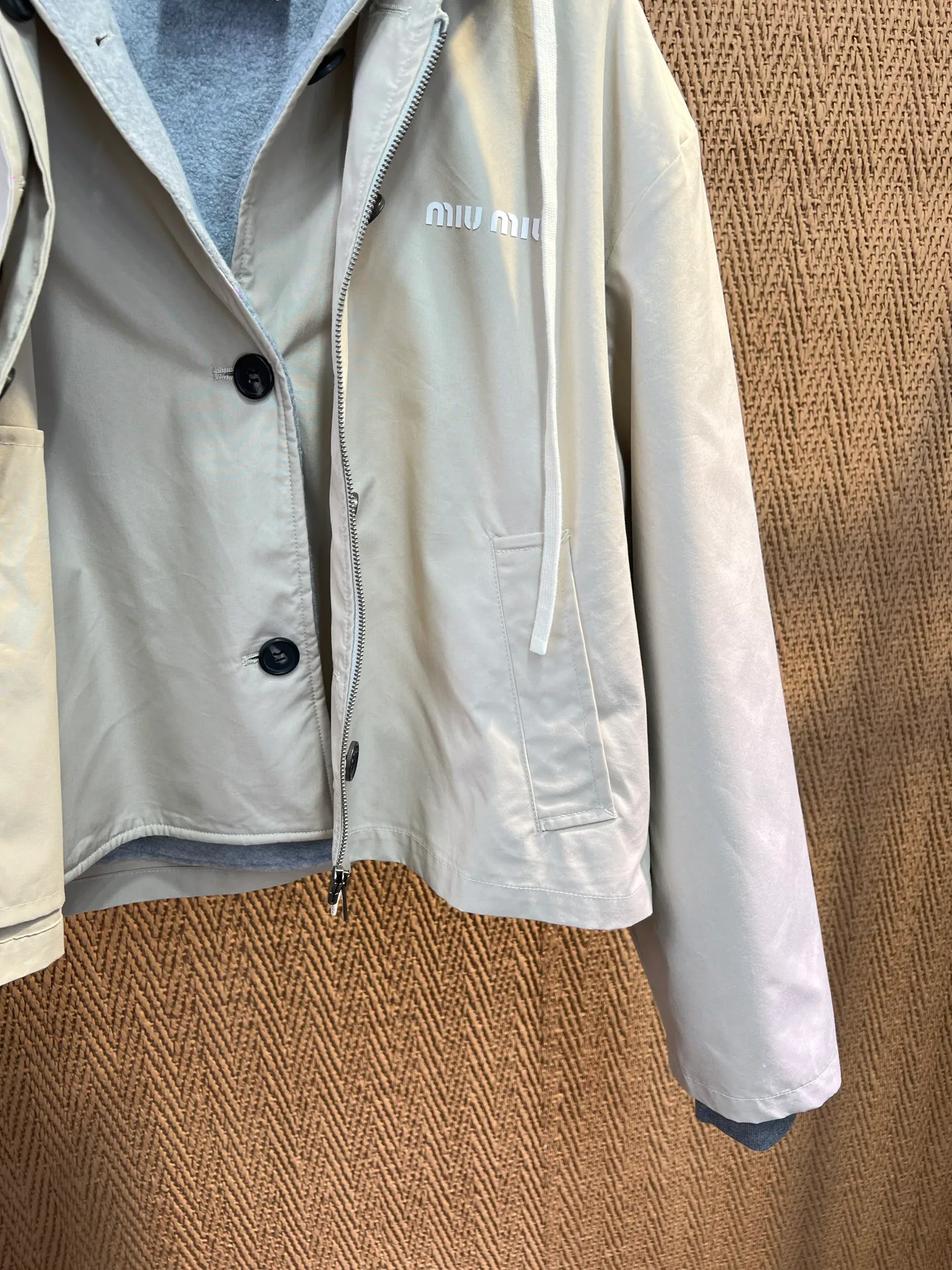 Women's Jackets And Down Jackets MIU MIU 18324213