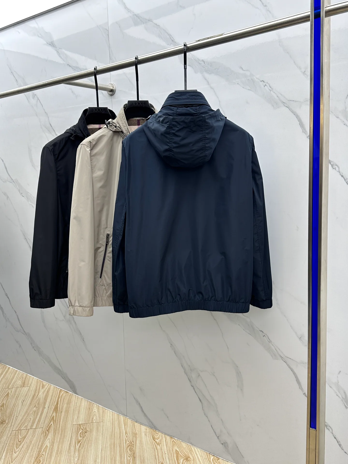 Men's Jackets And Down Jackets BURBERRY 18246778