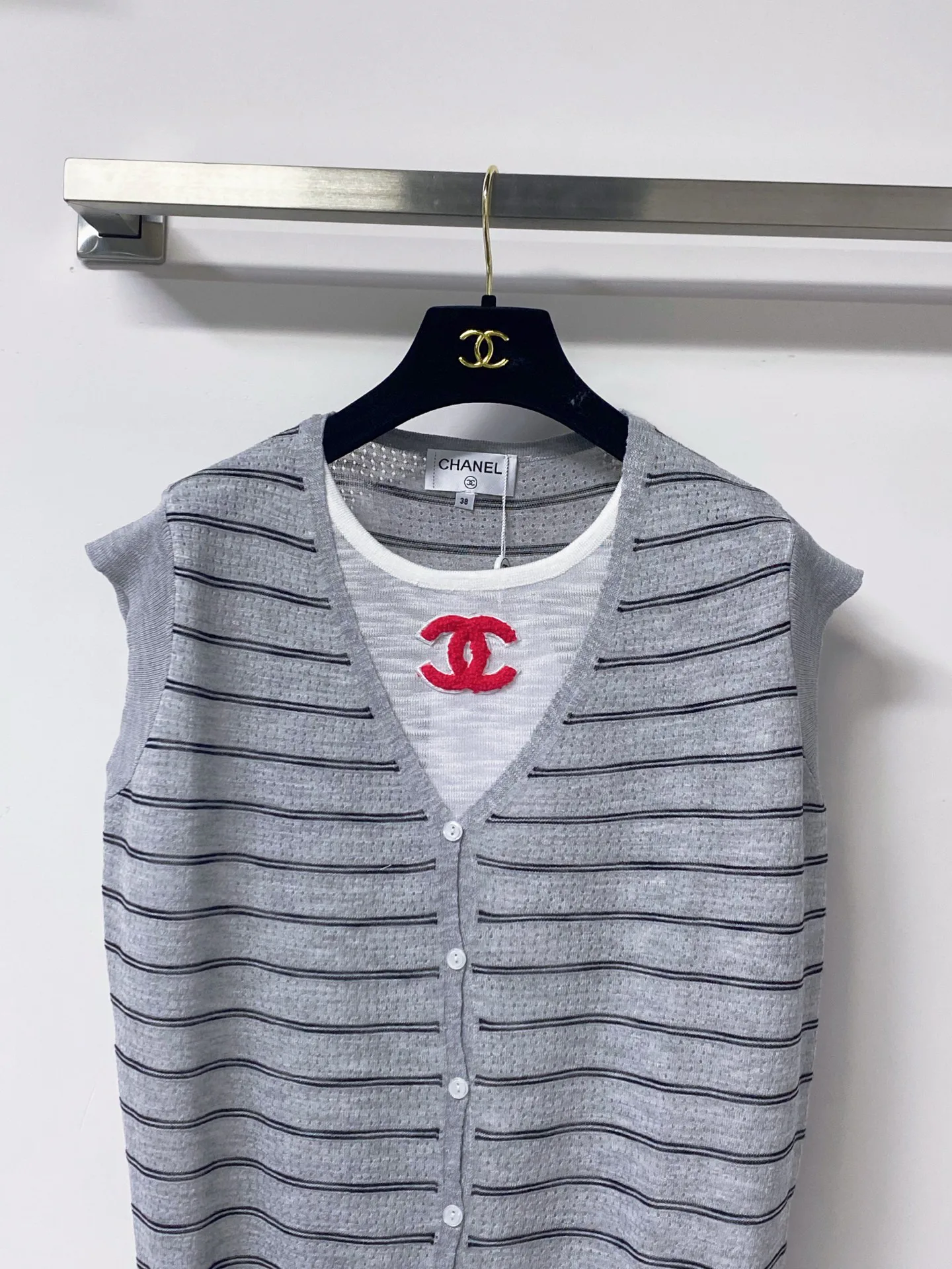 Women's Vests CHANEL 17423748