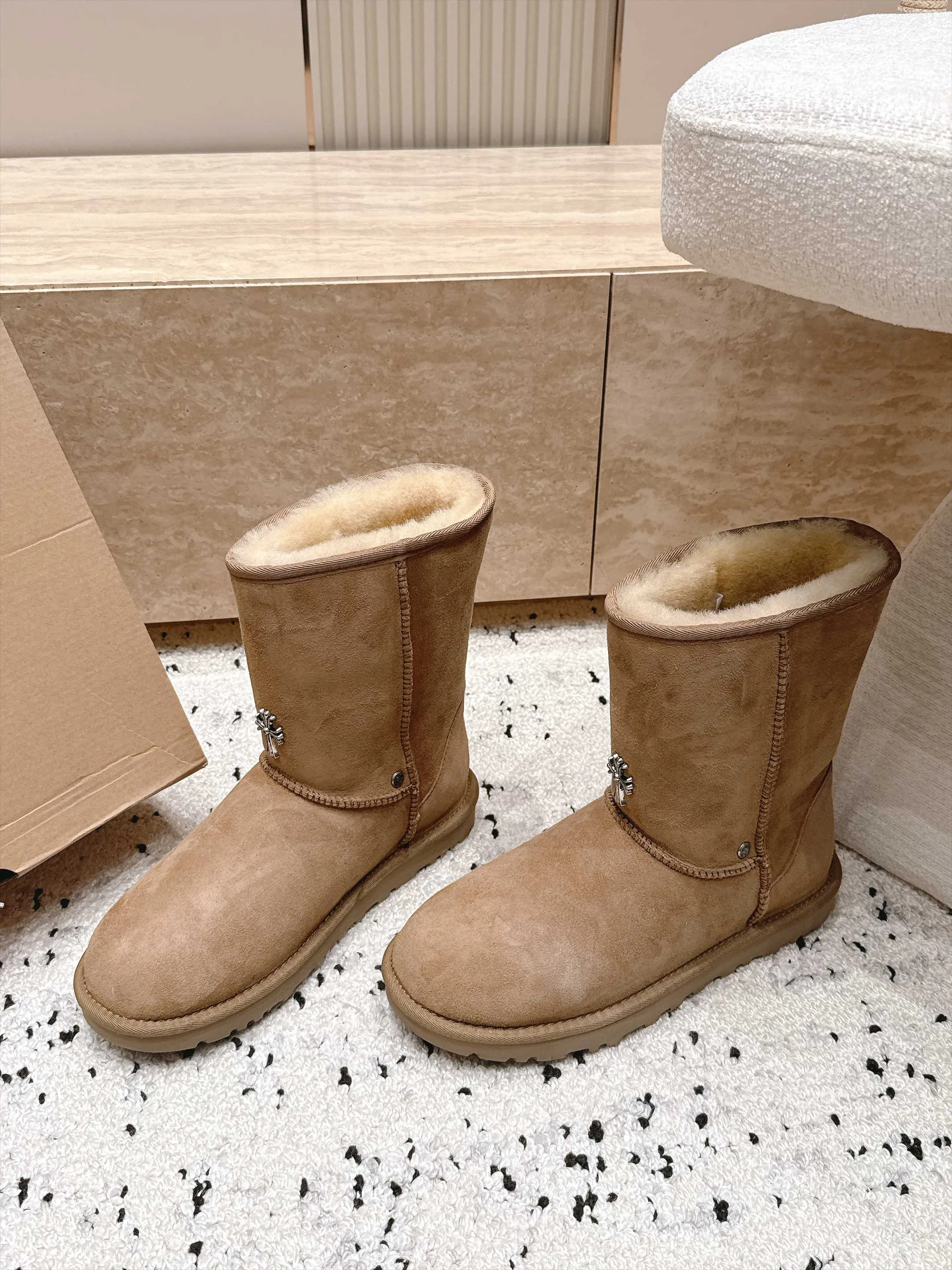 Women's Ugg Boots UGG 18436512