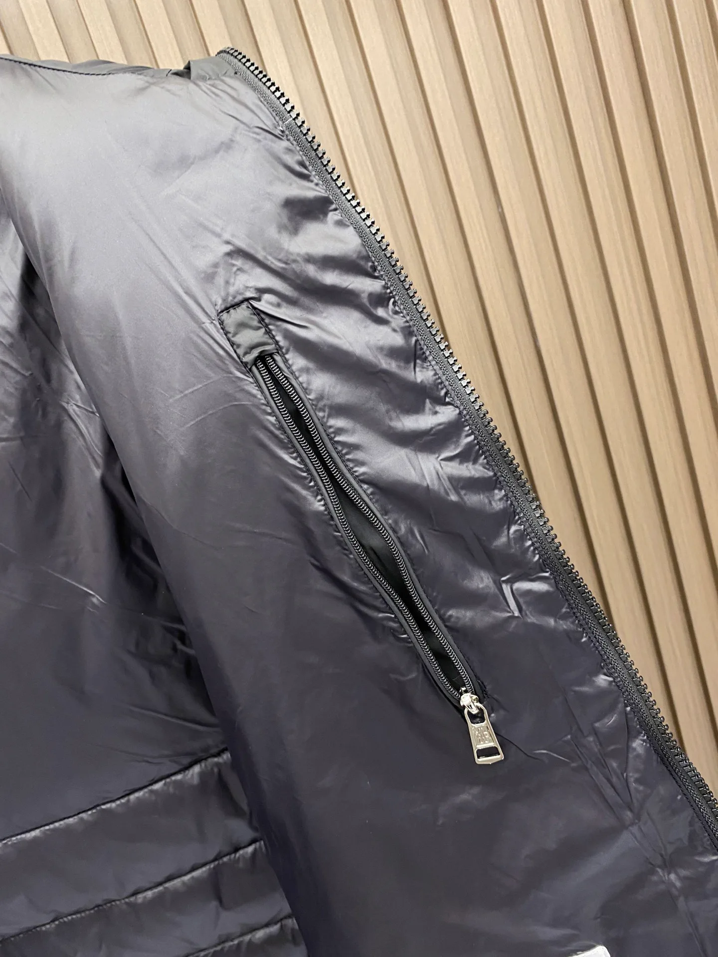 Куртки И Пуховики Мужские Moncler 18596390
