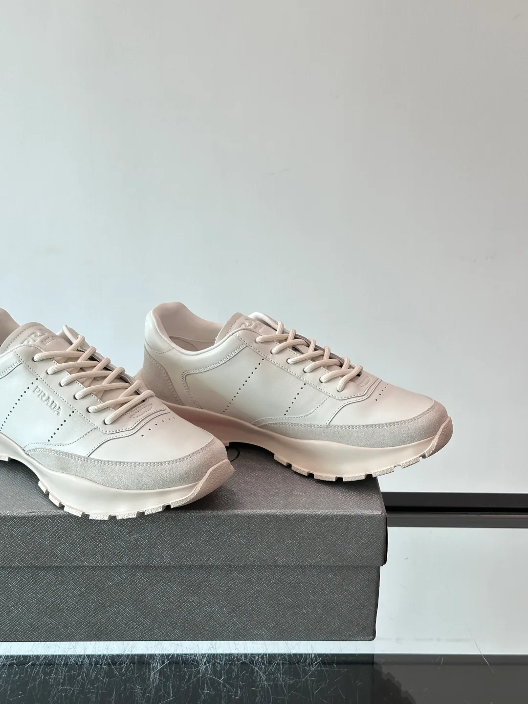 Men's Sneakers PRADA 18449494