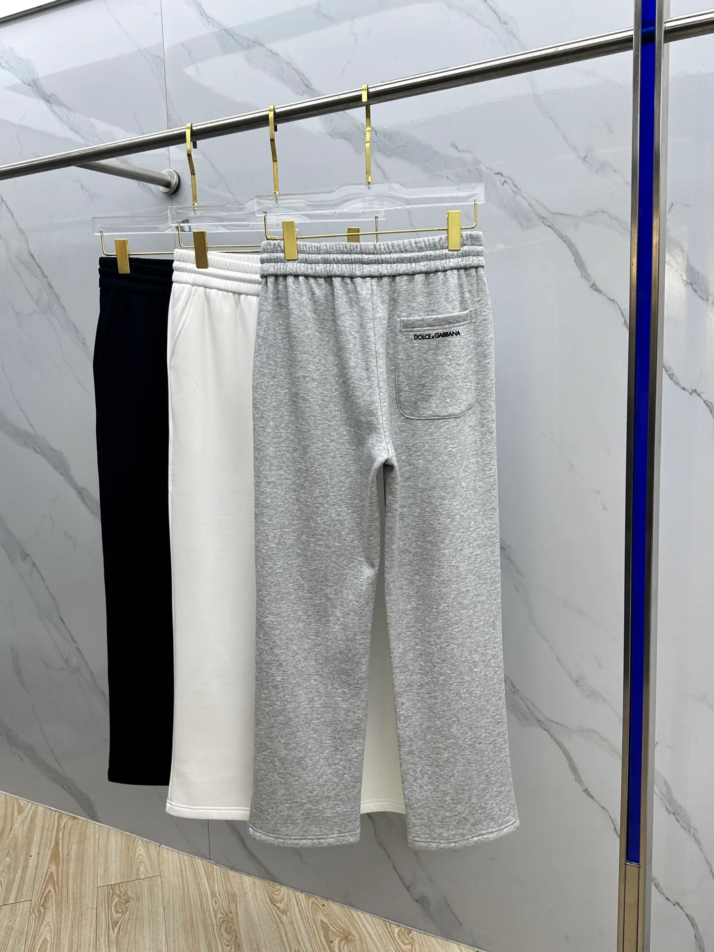 Men's Trousers DOLCE & GABBANA 18246669