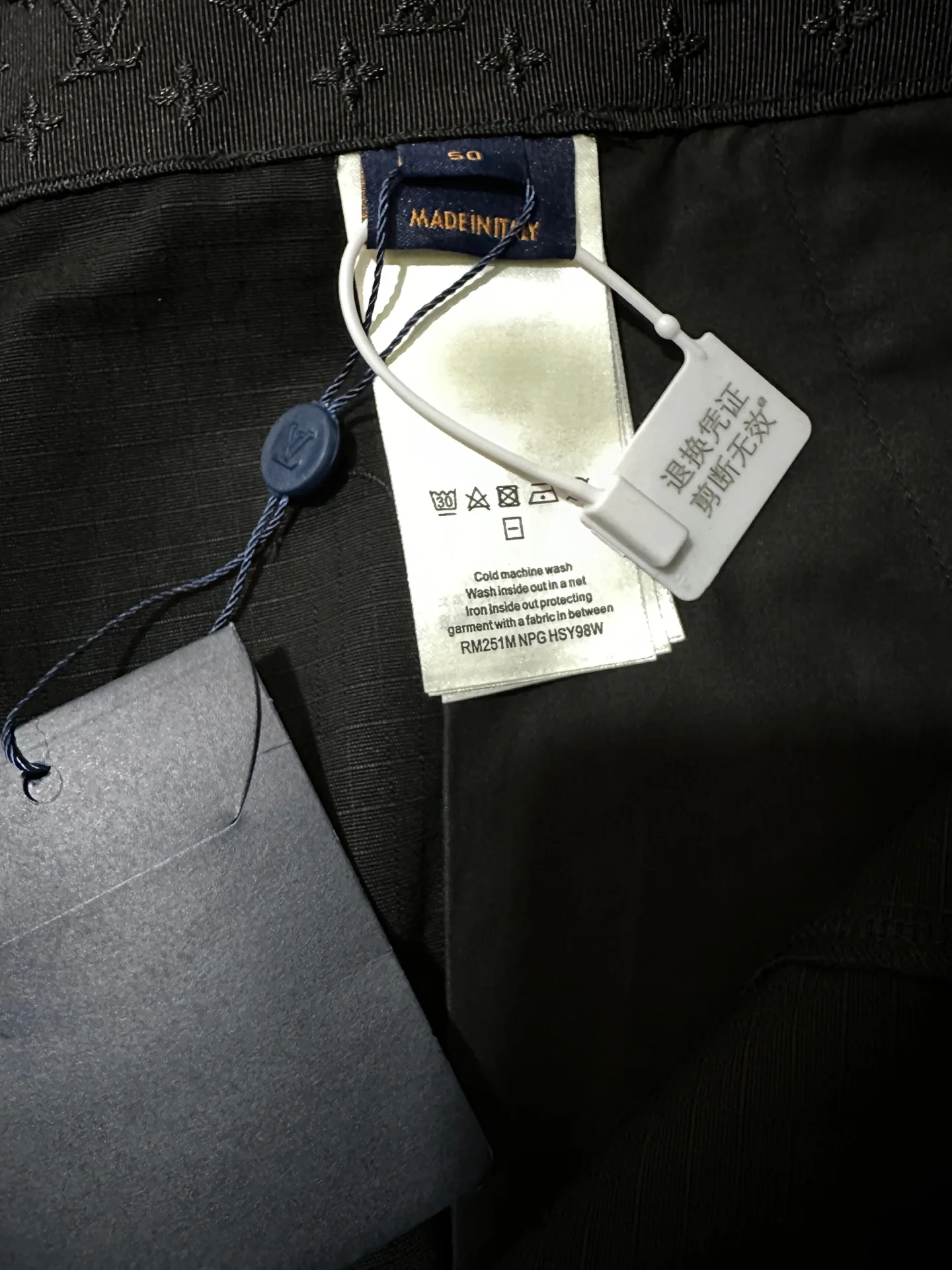 Men's Shorts LOUIS VUITTON 17874930