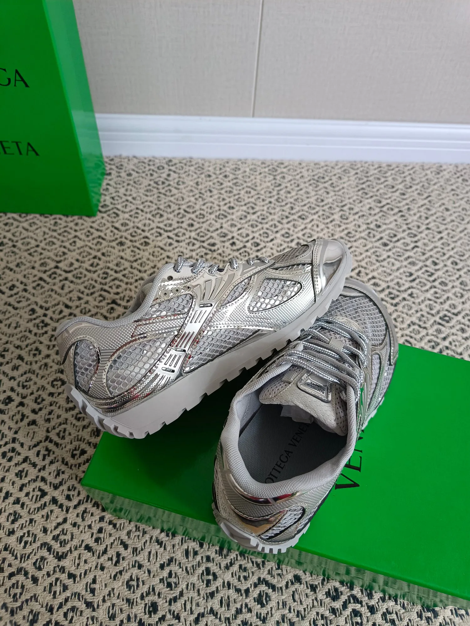 Women's Sneakers BOTTEGA VENETA 18273976