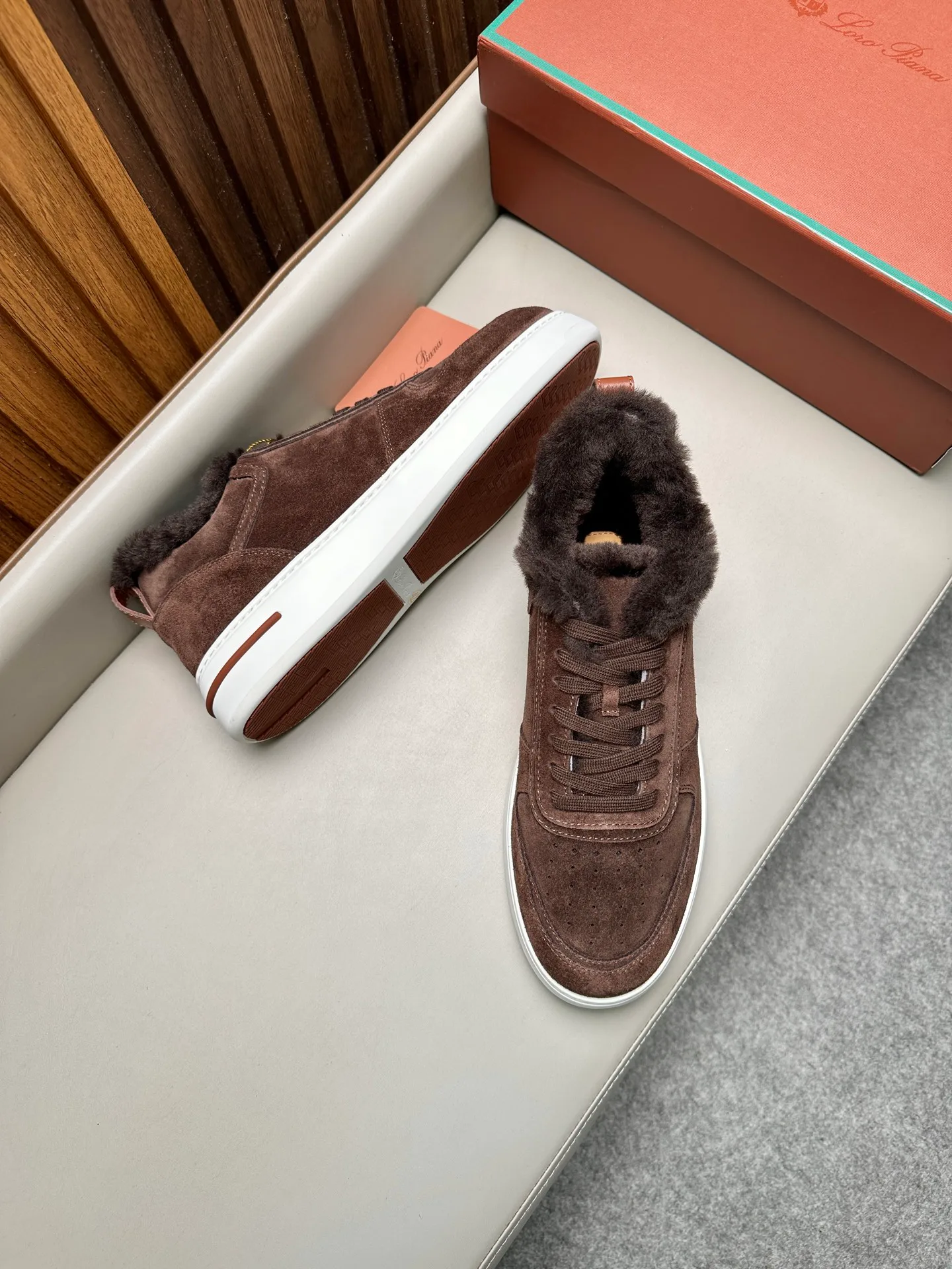 Men's Sneakers LORO PIANA 18468323