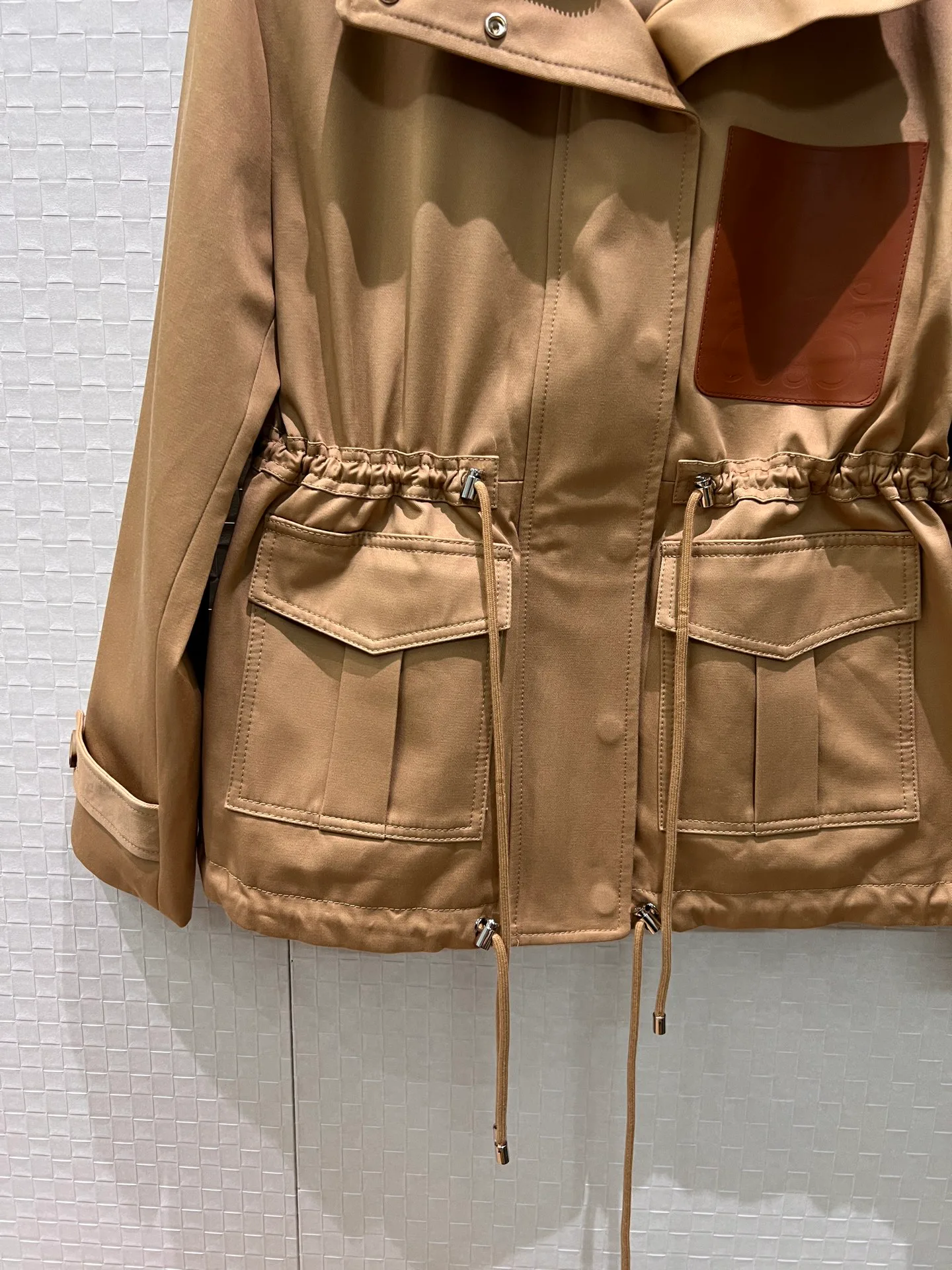Women's Jackets And Down Jackets LOEWE 18150518
