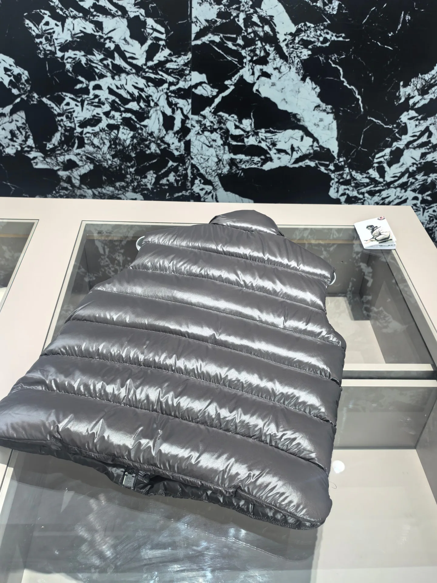 Жилеты Мужские Moncler 18634247