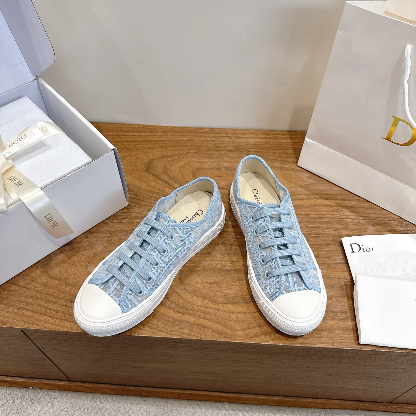 Women's Sneakers CHRISTIAN DIOR 18083831